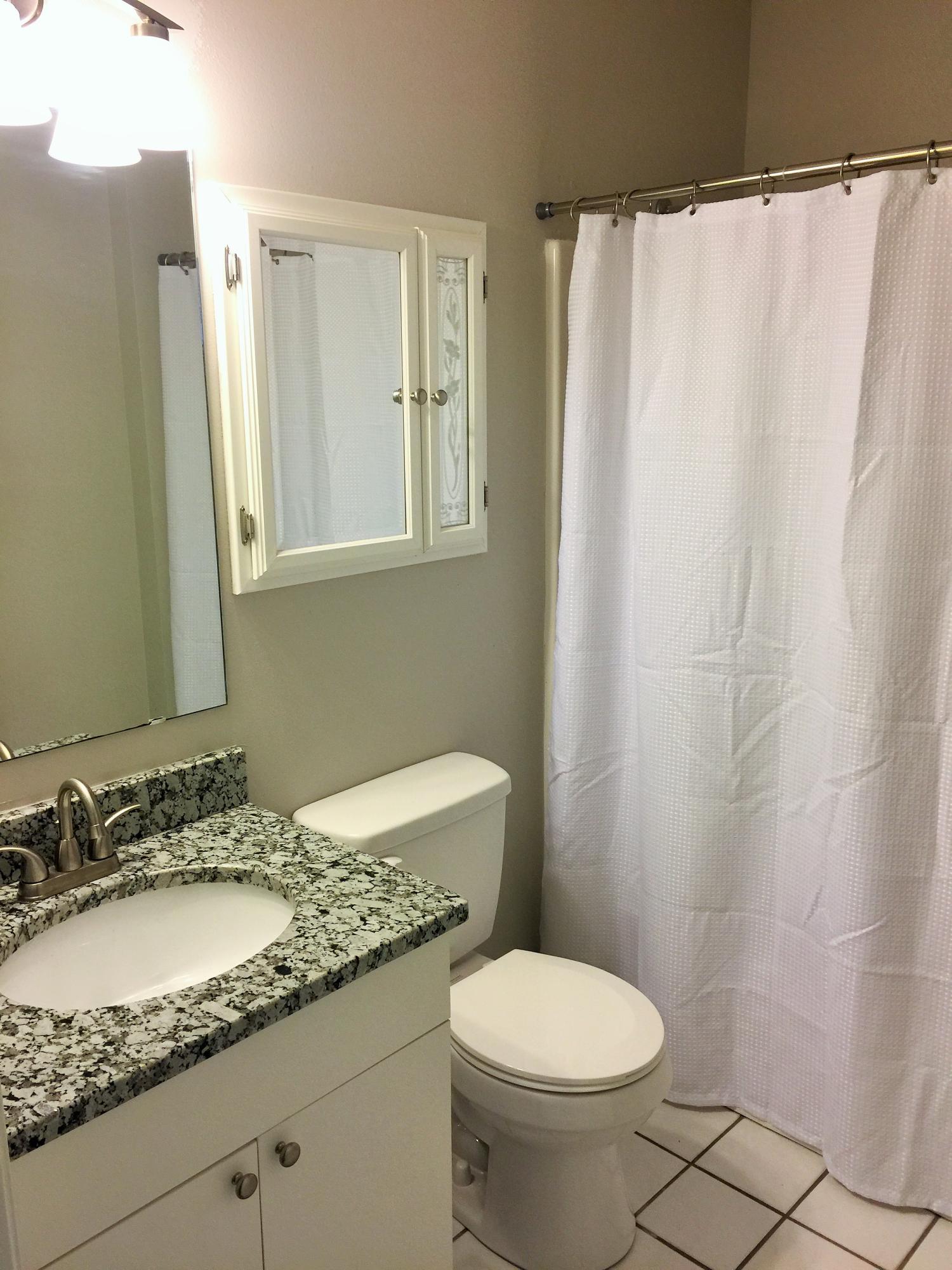 COUNTRYVIEW ESTATES 7TH ADDN - Residential