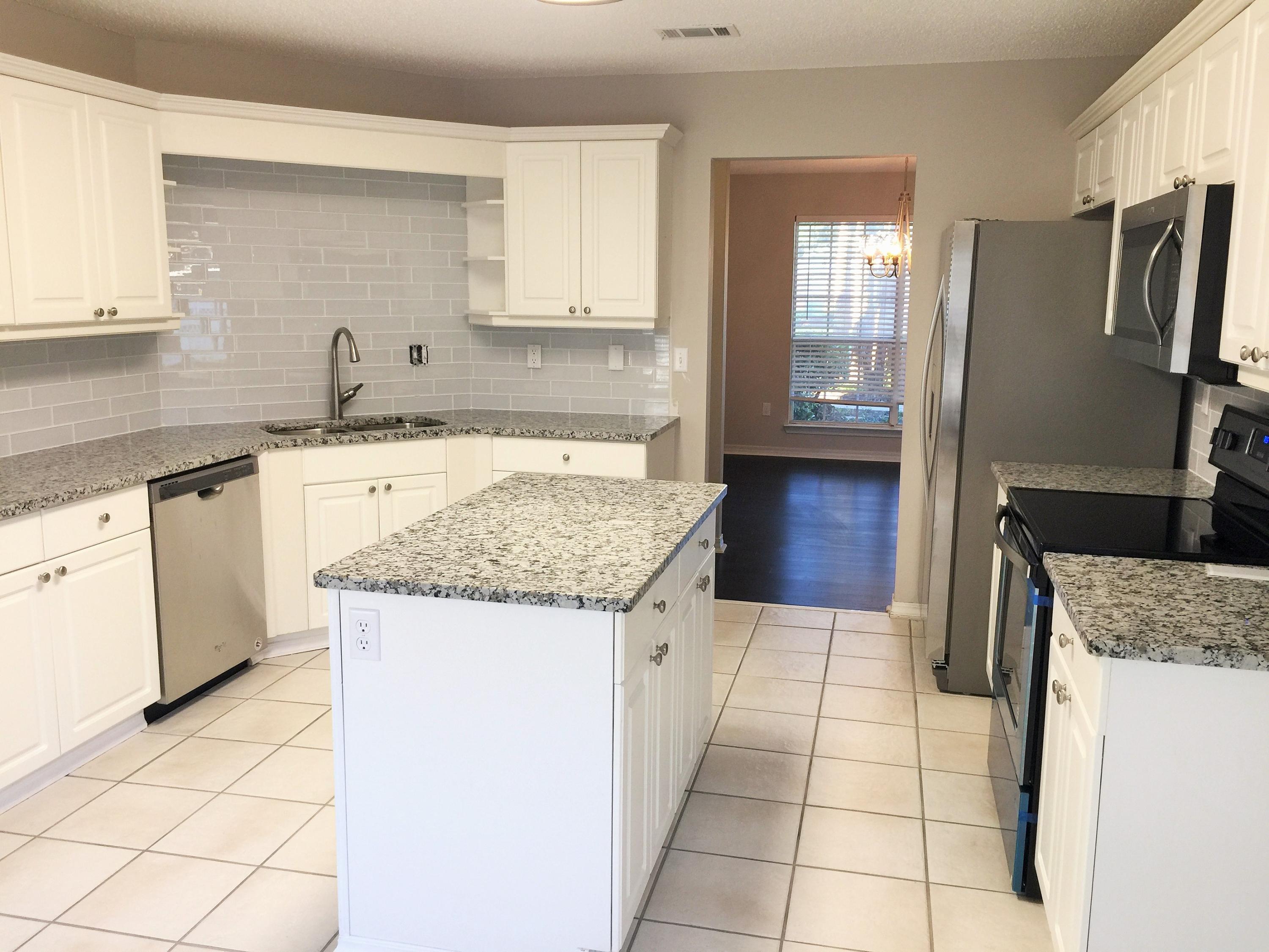 COUNTRYVIEW ESTATES 7TH ADDN - Residential