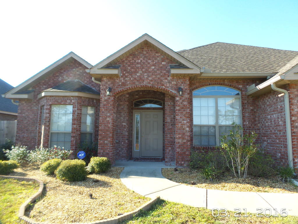 LIBERTY OAKS - Residential Lease