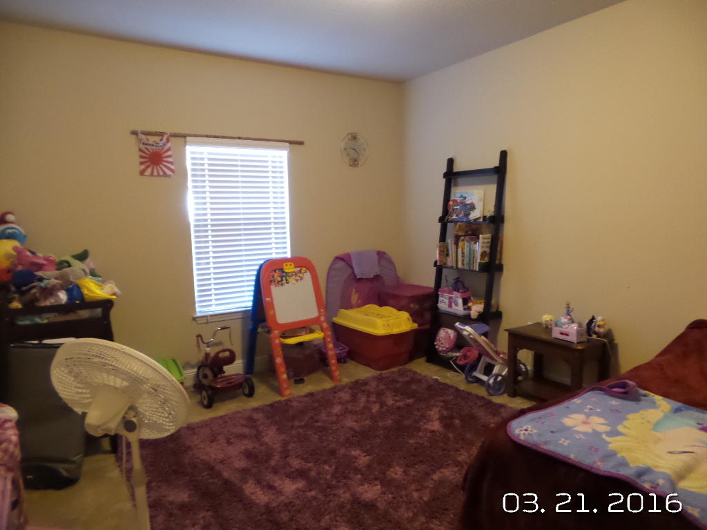 LIBERTY OAKS - Residential Lease