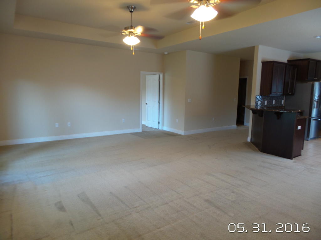 LIBERTY OAKS - Residential Lease