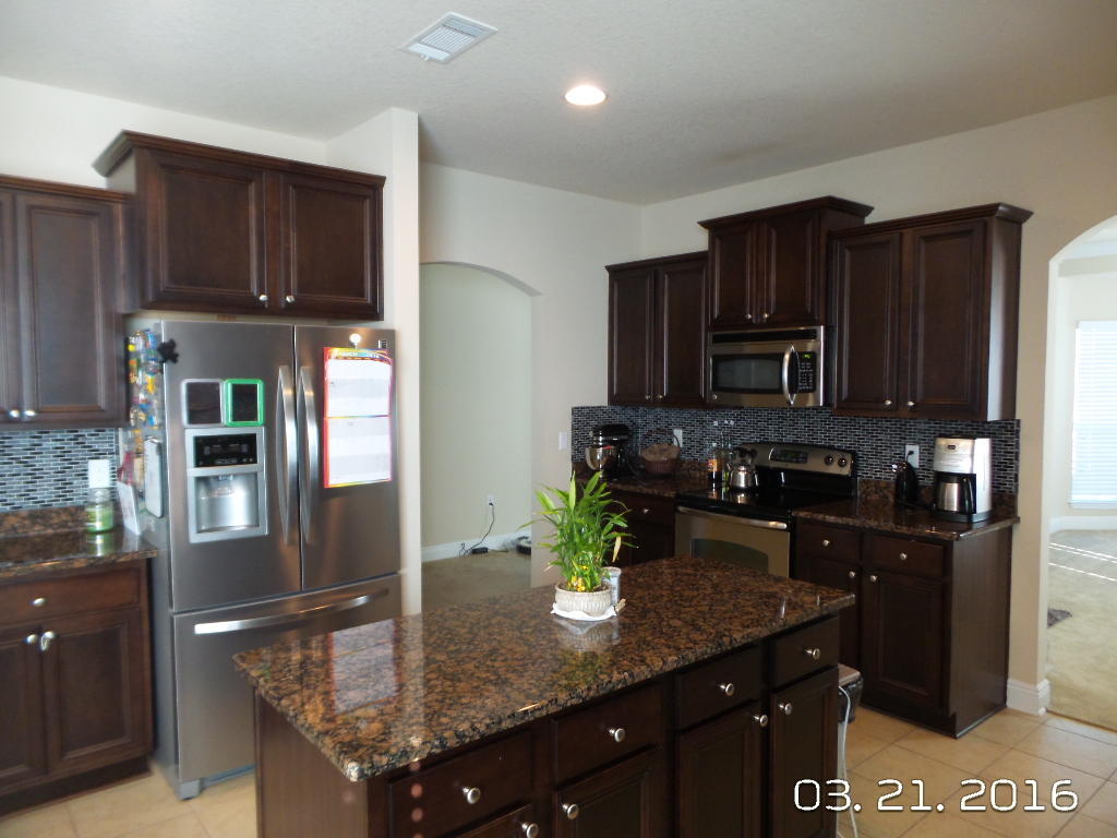 LIBERTY OAKS - Residential Lease