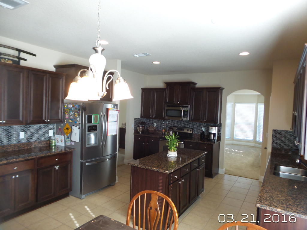 LIBERTY OAKS - Residential Lease