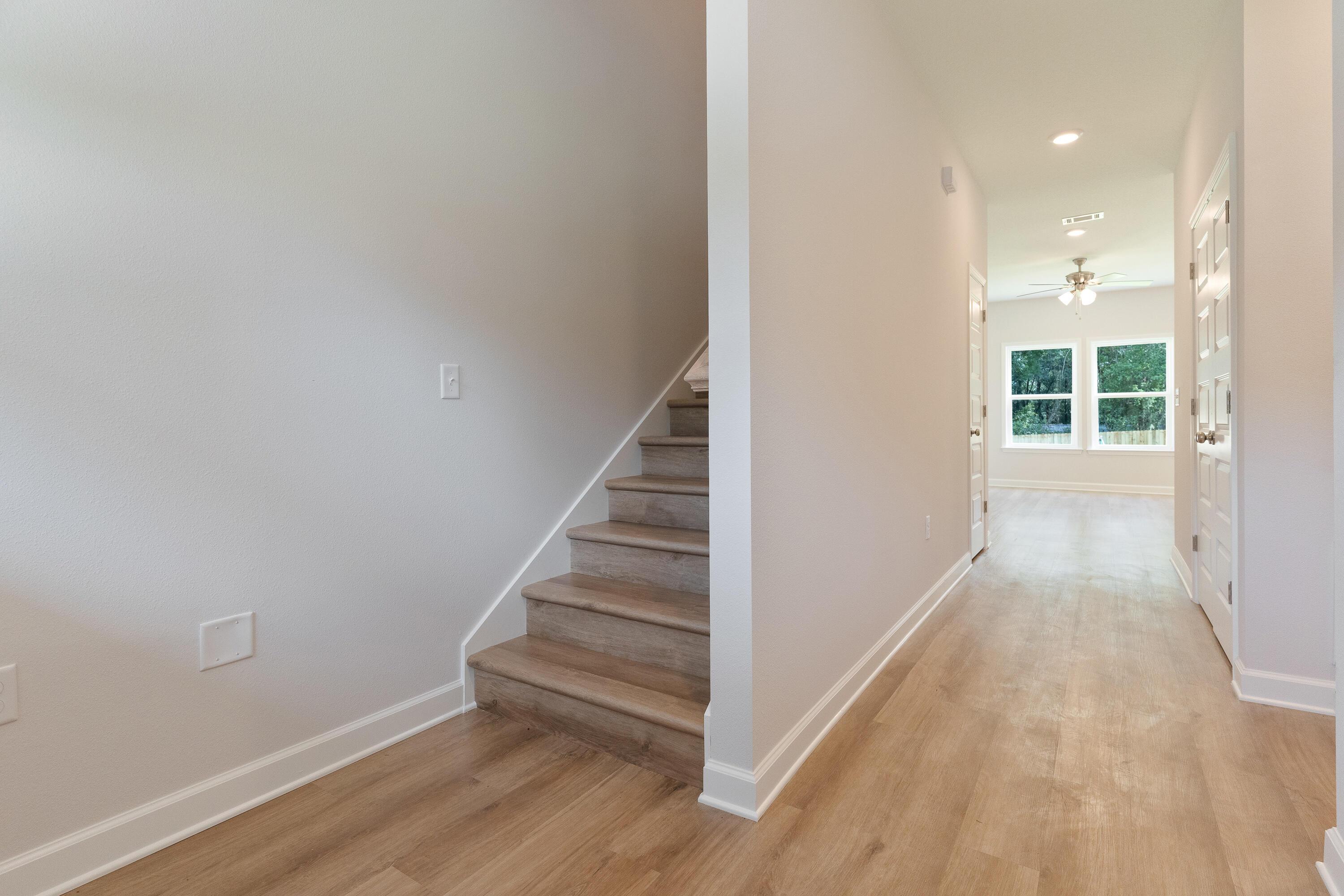 MORRIS ADDN TO CRESTVIEW - Residential