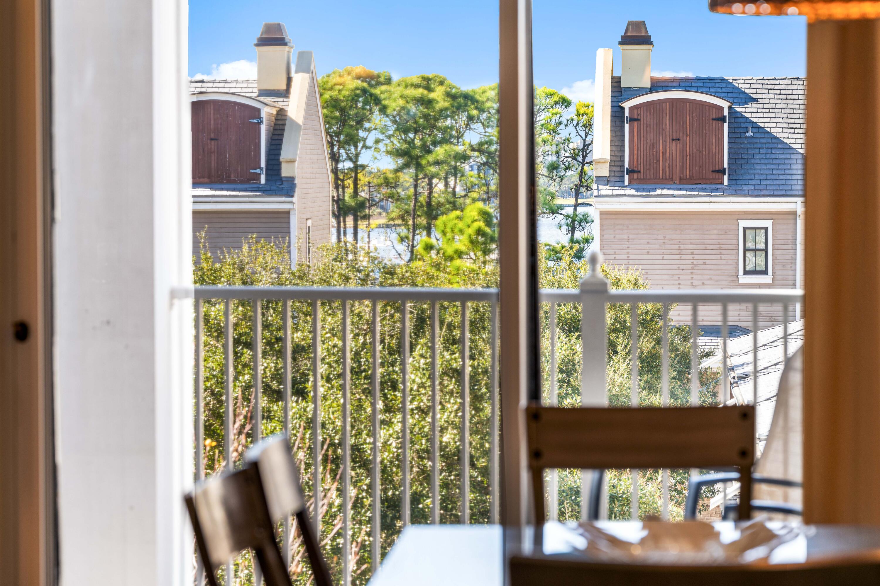 MARKET STREET INN - Residential