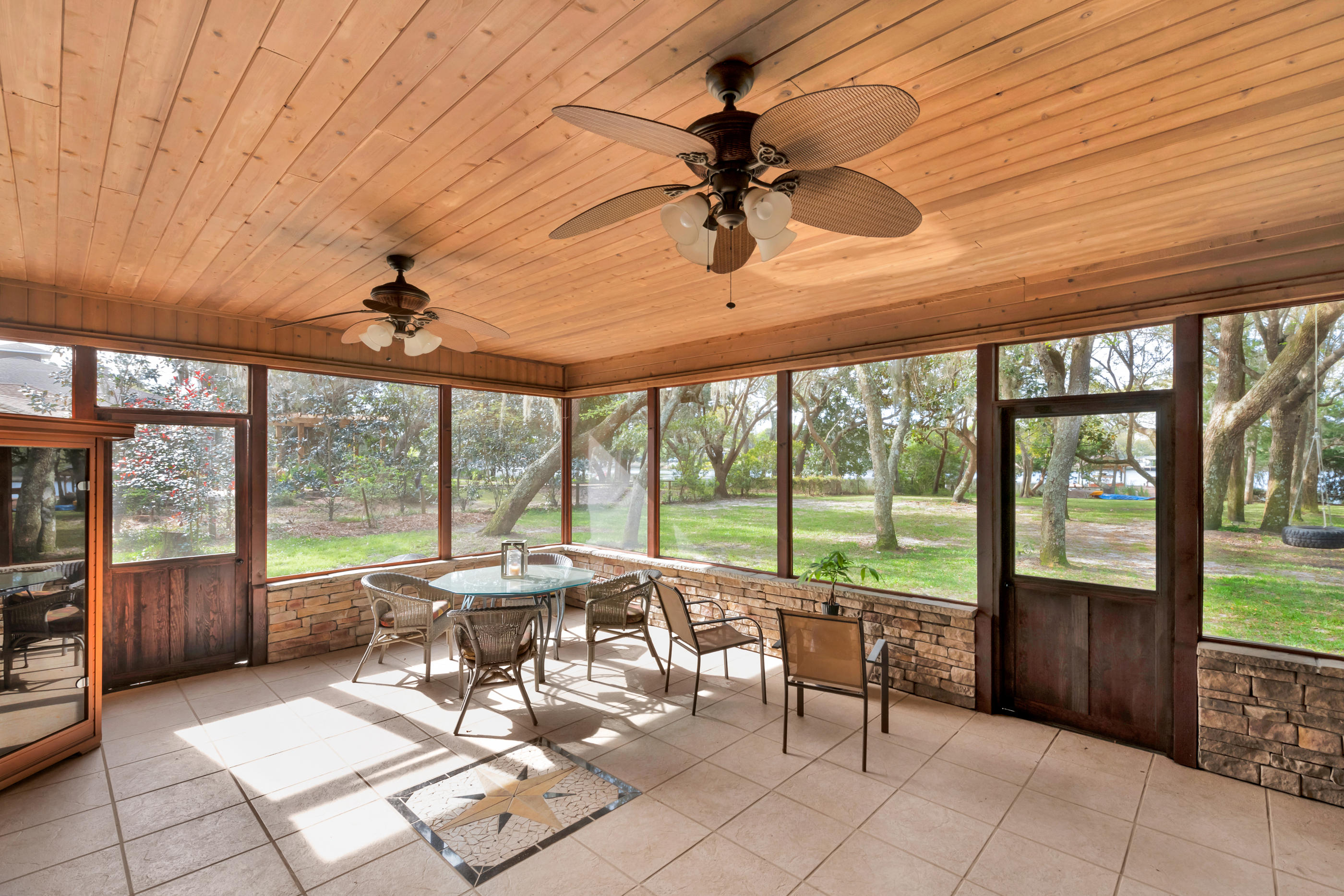 Robledal Estates - Residential