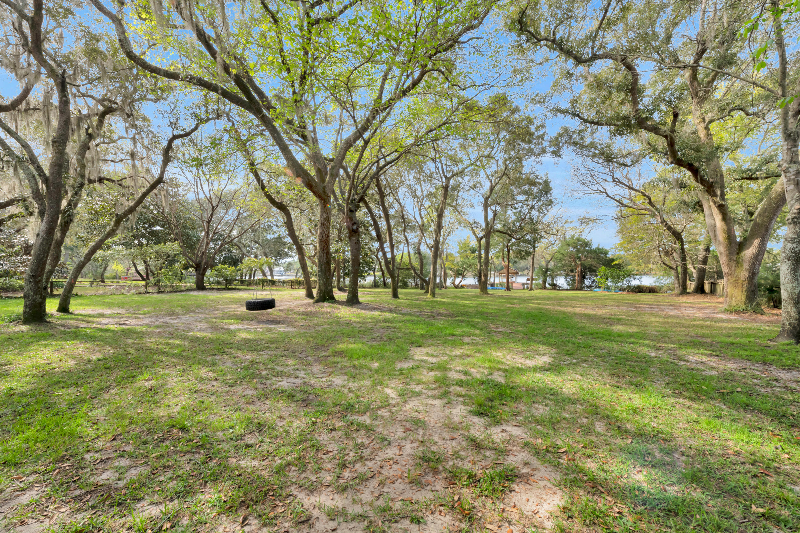 Robledal Estates - Residential