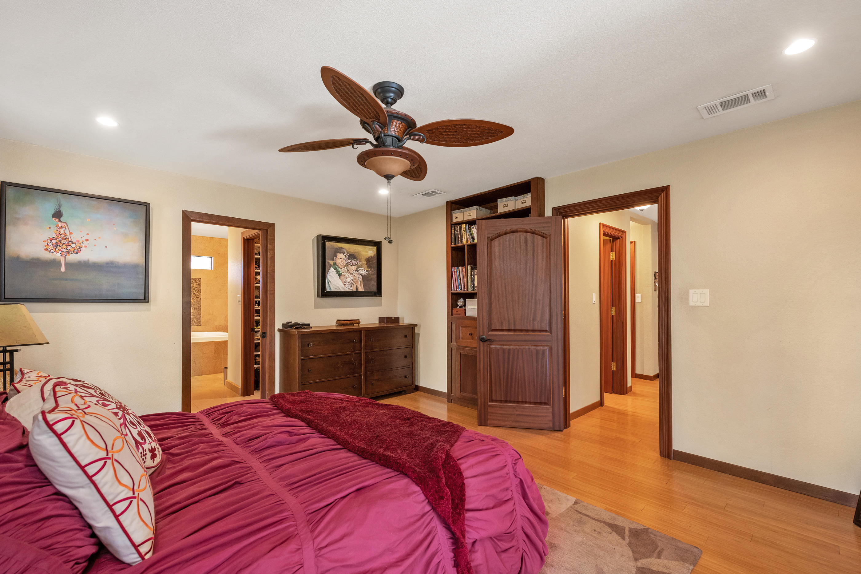 Robledal Estates - Residential