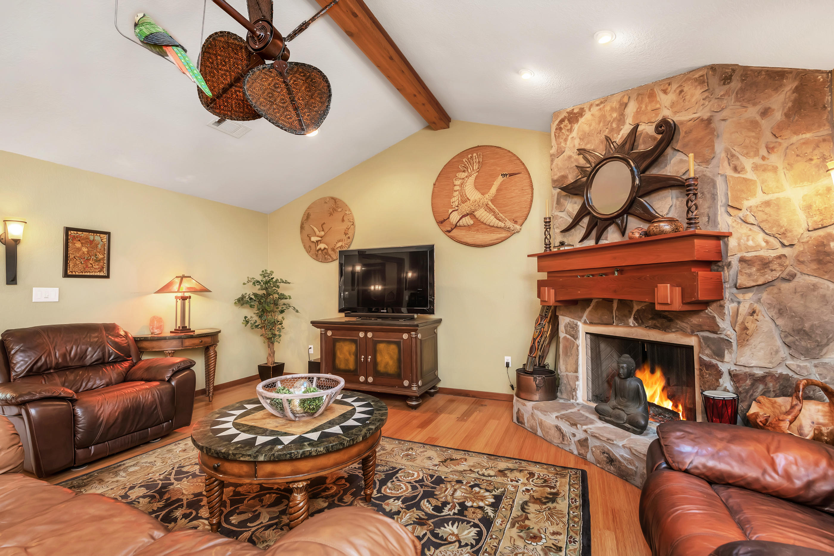 Robledal Estates - Residential