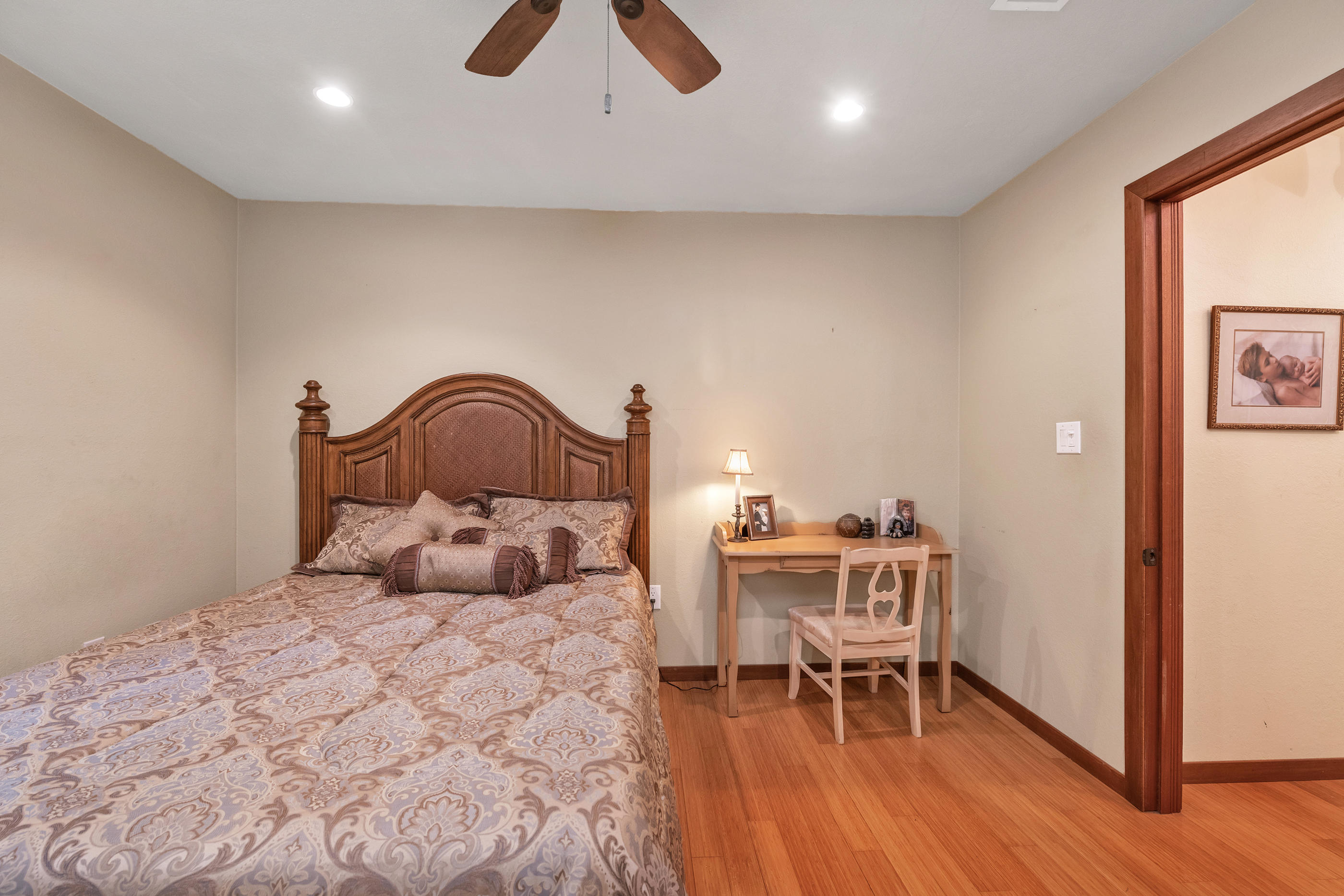 Robledal Estates - Residential