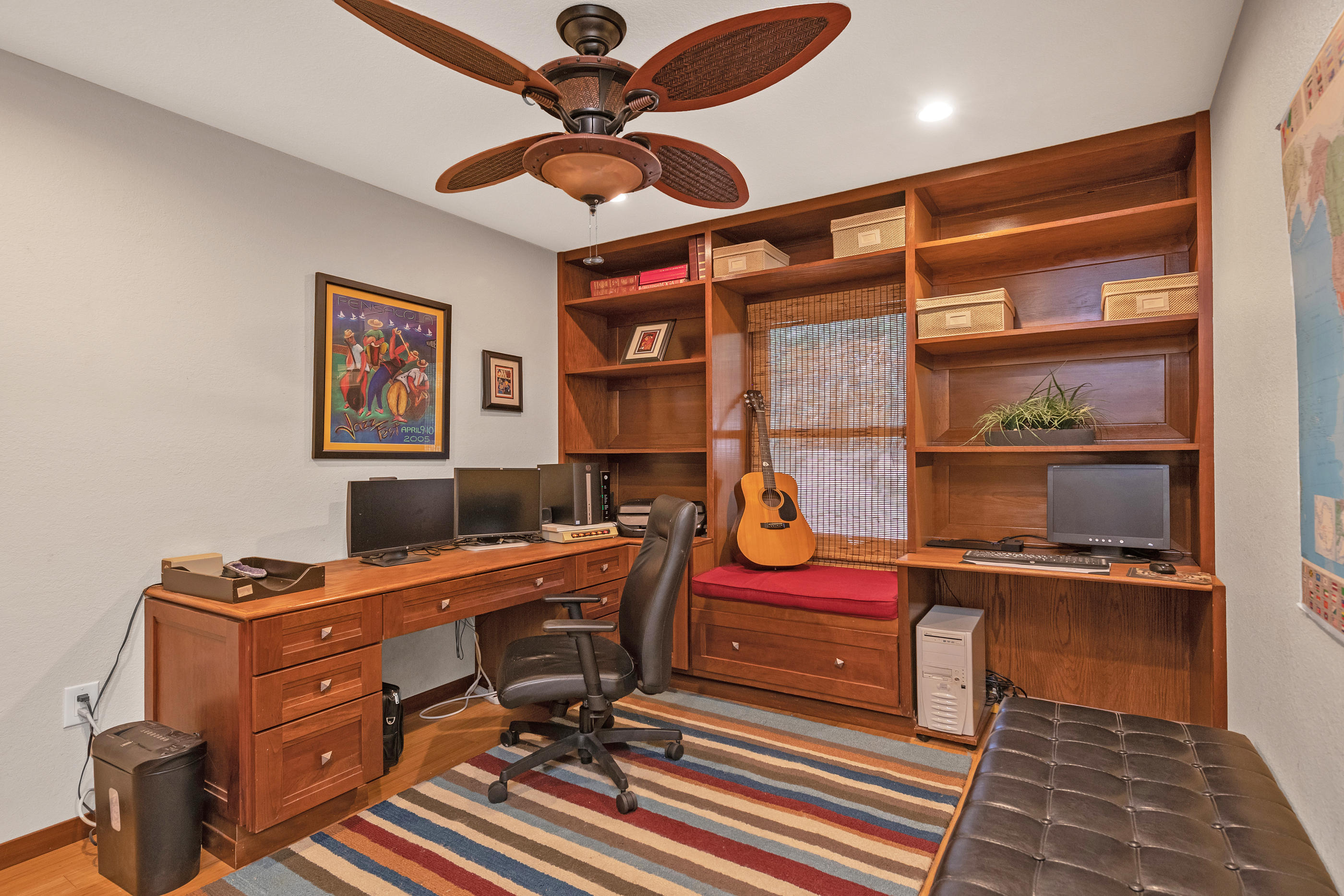 Robledal Estates - Residential