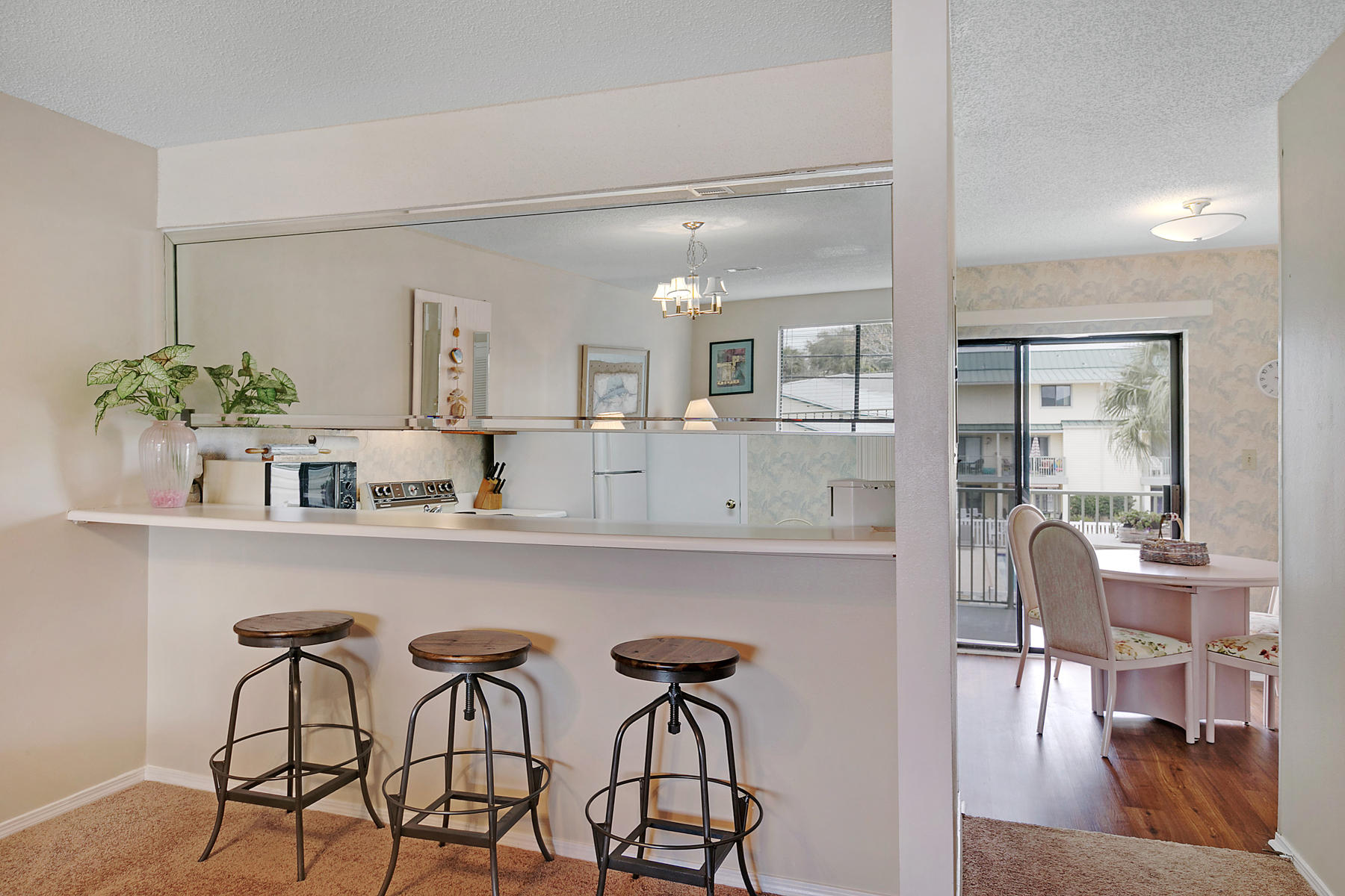 SANDPRINTS CONDO - Residential