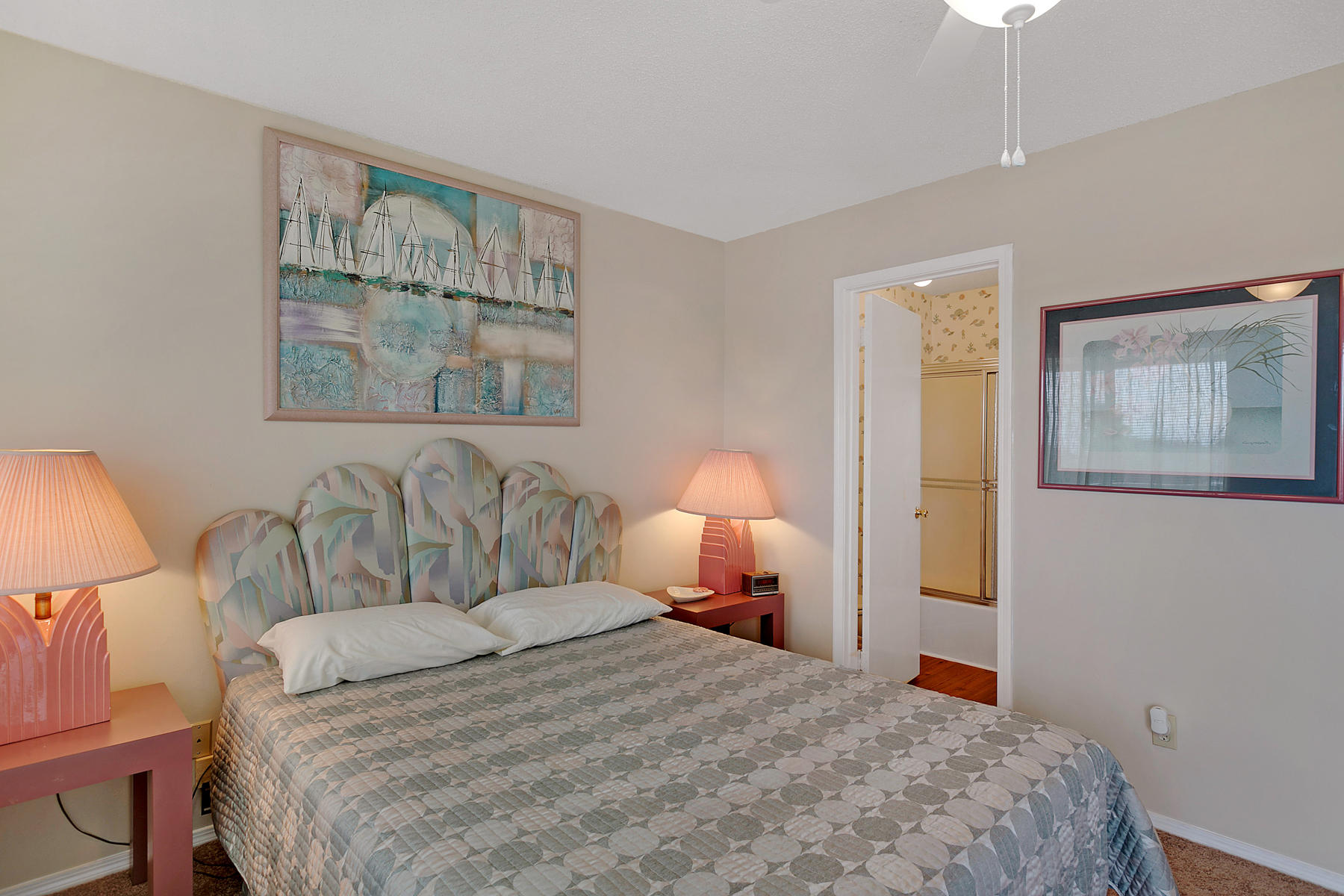 SANDPRINTS CONDO - Residential