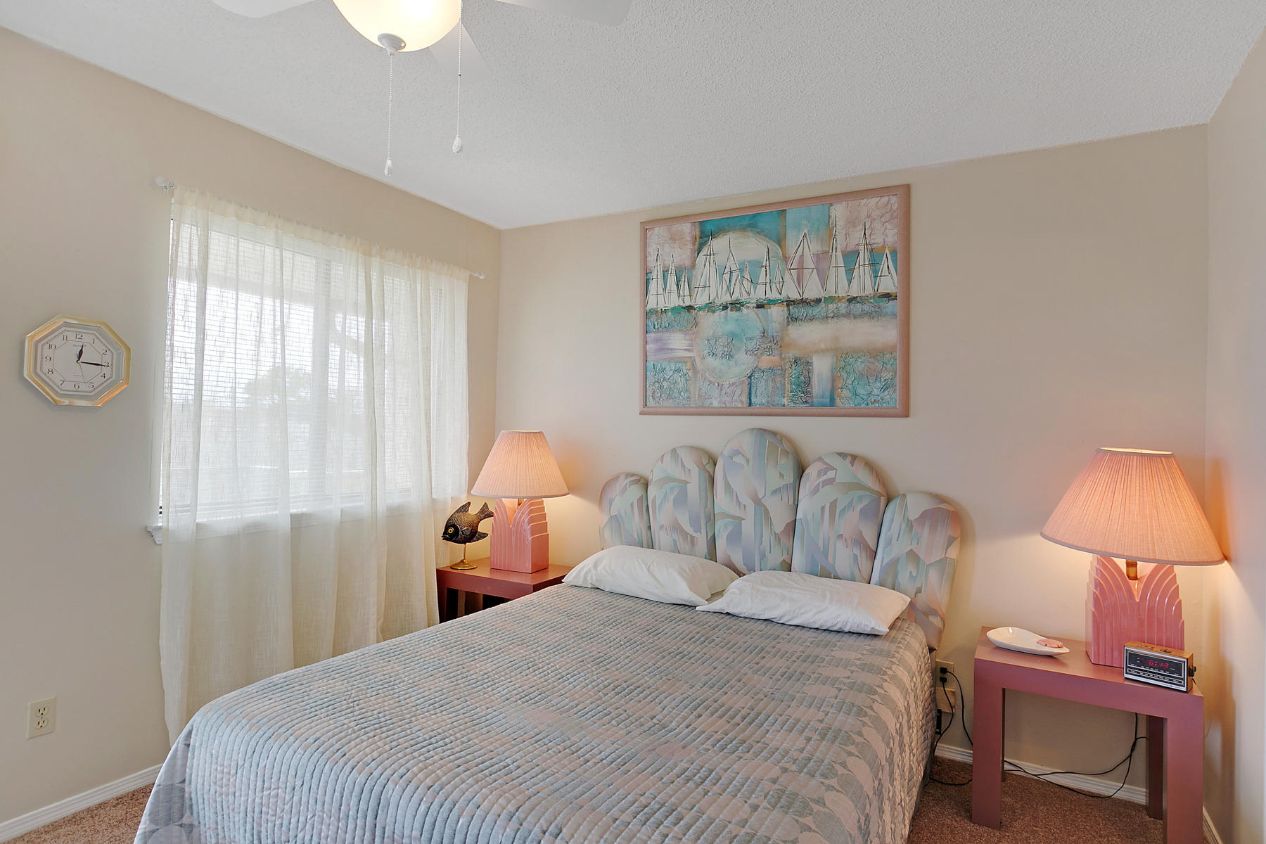 SANDPRINTS CONDO - Residential