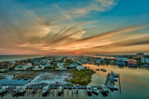 A home in Destin