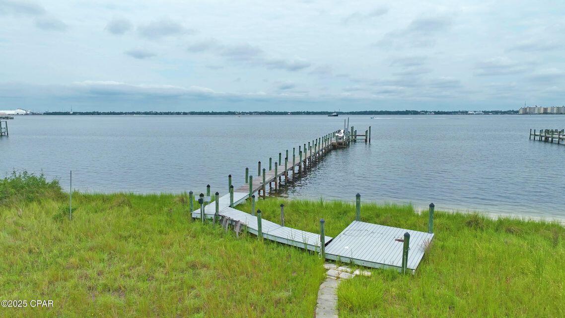 PRESERVE ON THE BAY PH 1 - Residential