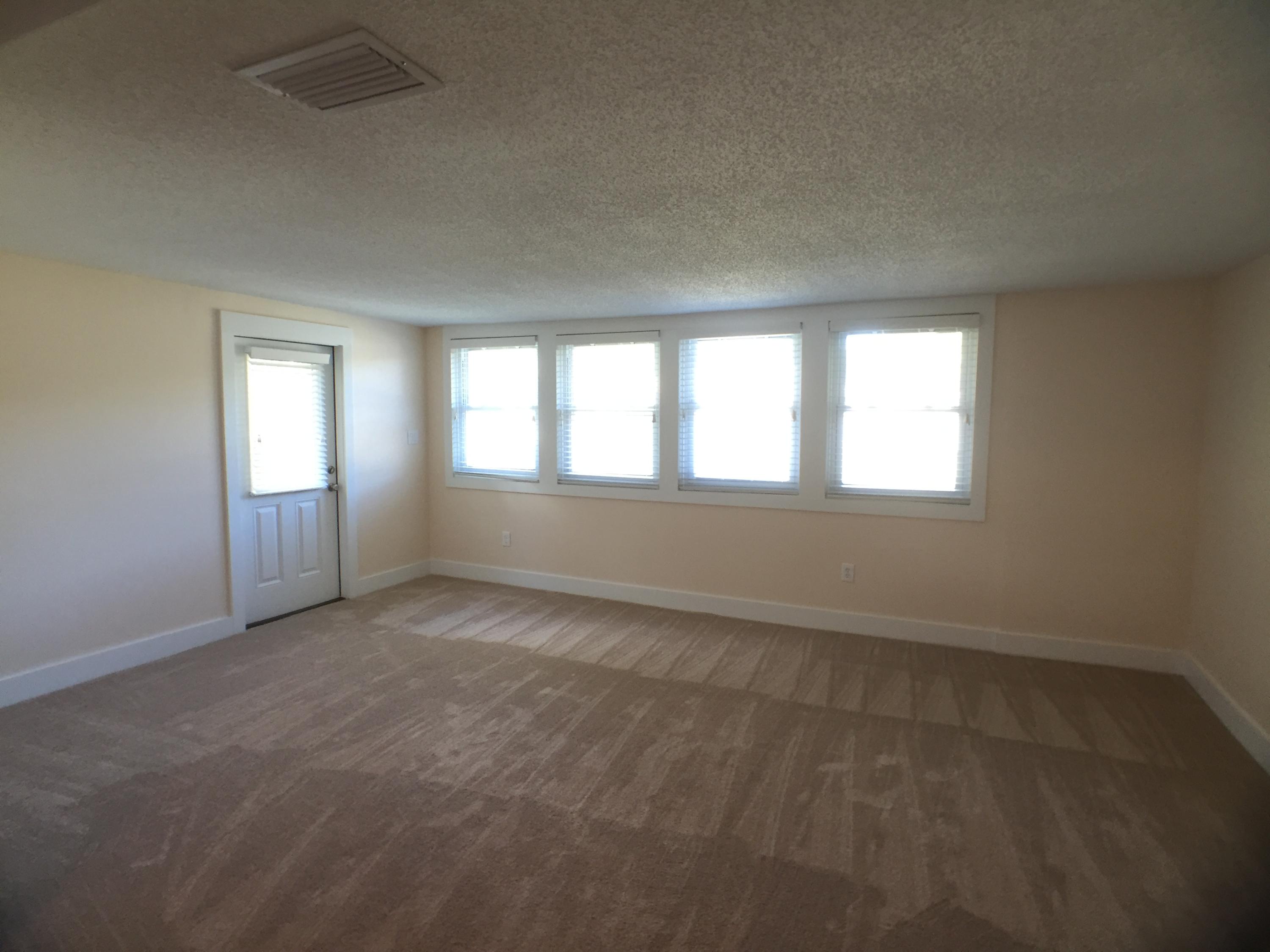 MORENO ACRES S/D - Residential Lease