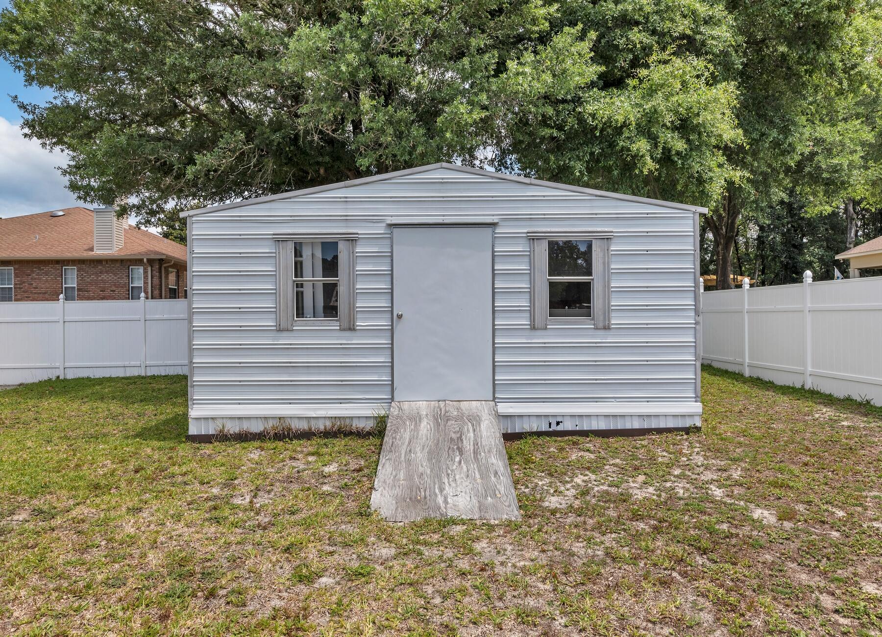 FIELD S/D 2ND ADDN - Residential Lease