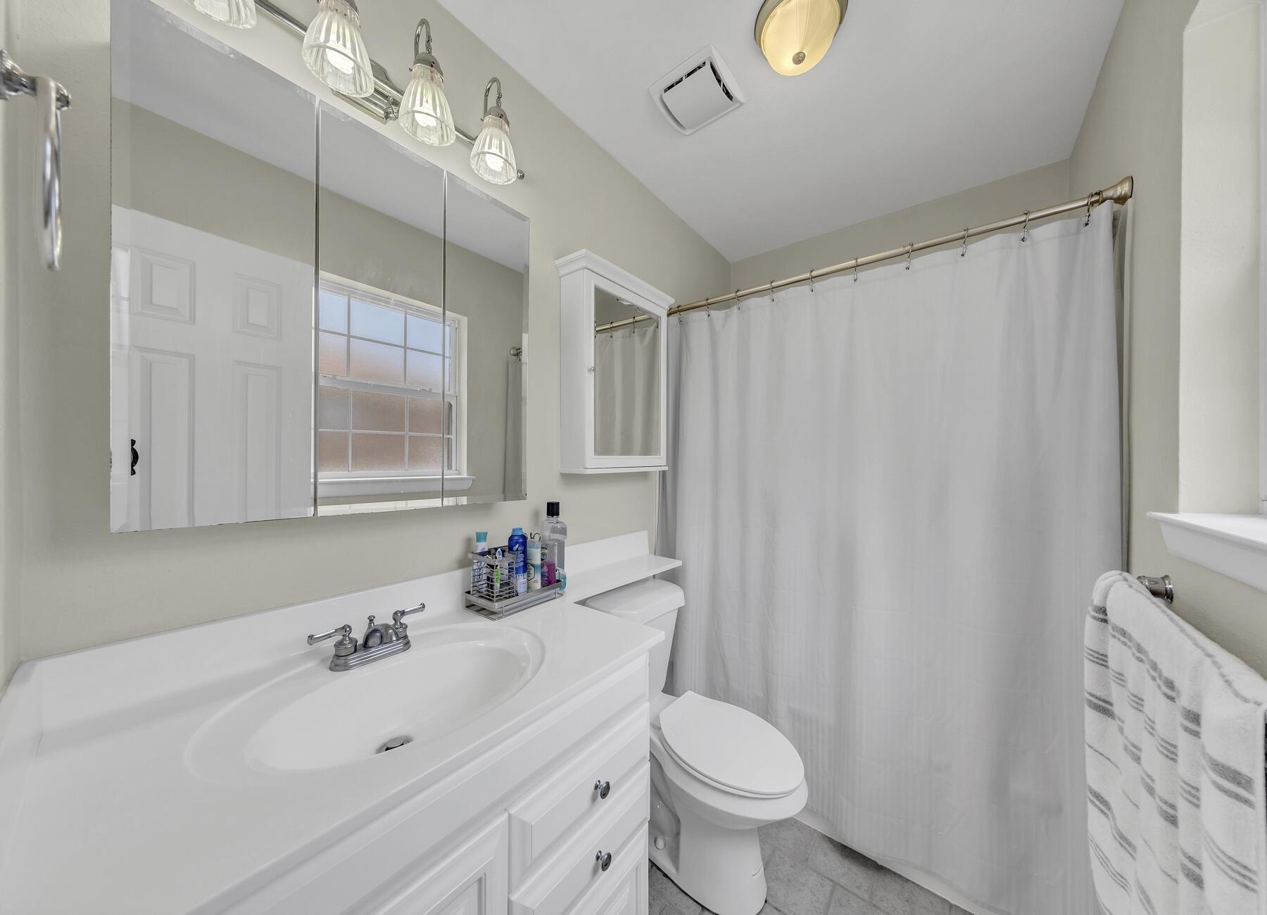 FIELD S/D 2ND ADDN - Residential Lease