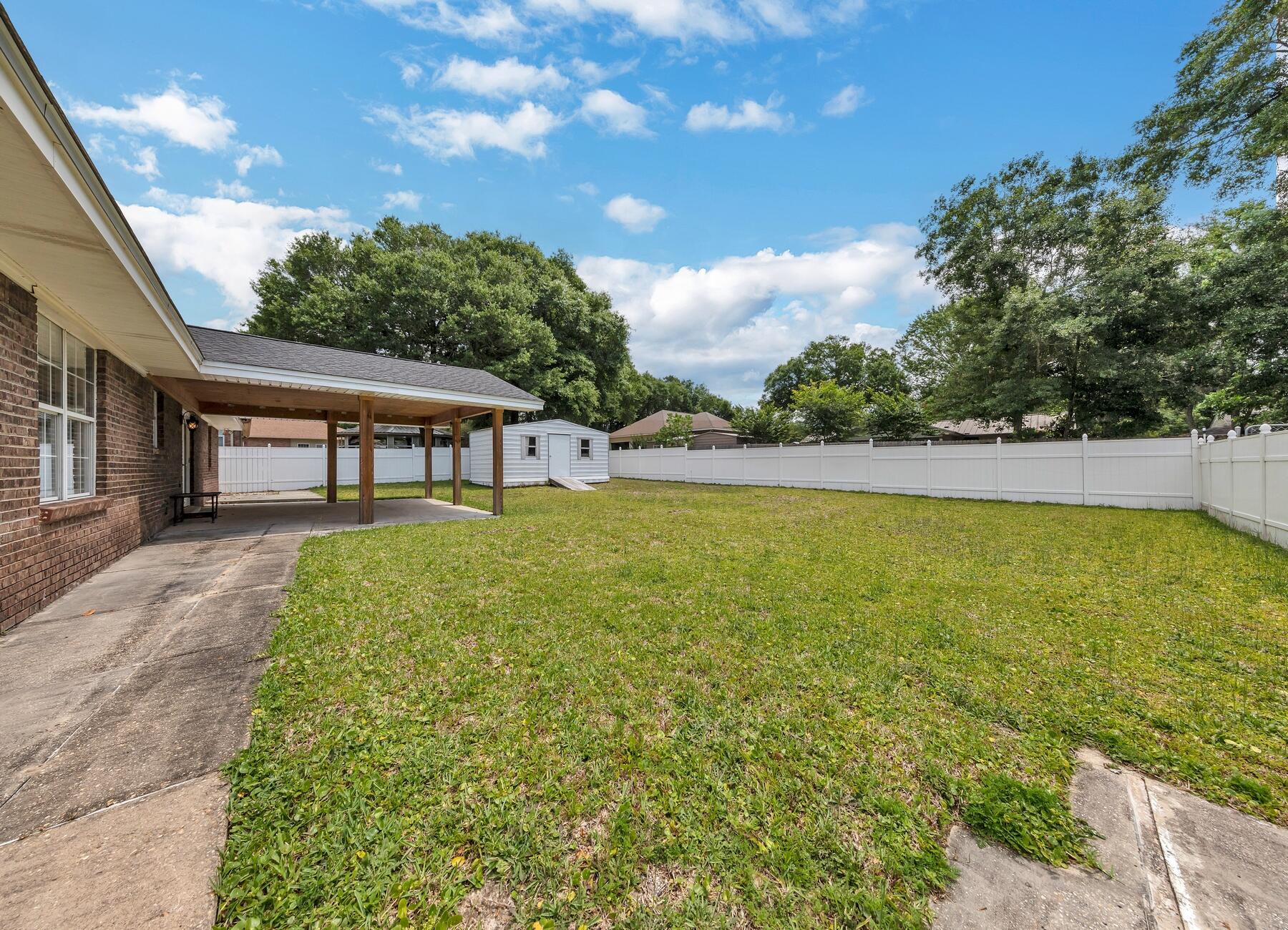 FIELD S/D 2ND ADDN - Residential Lease