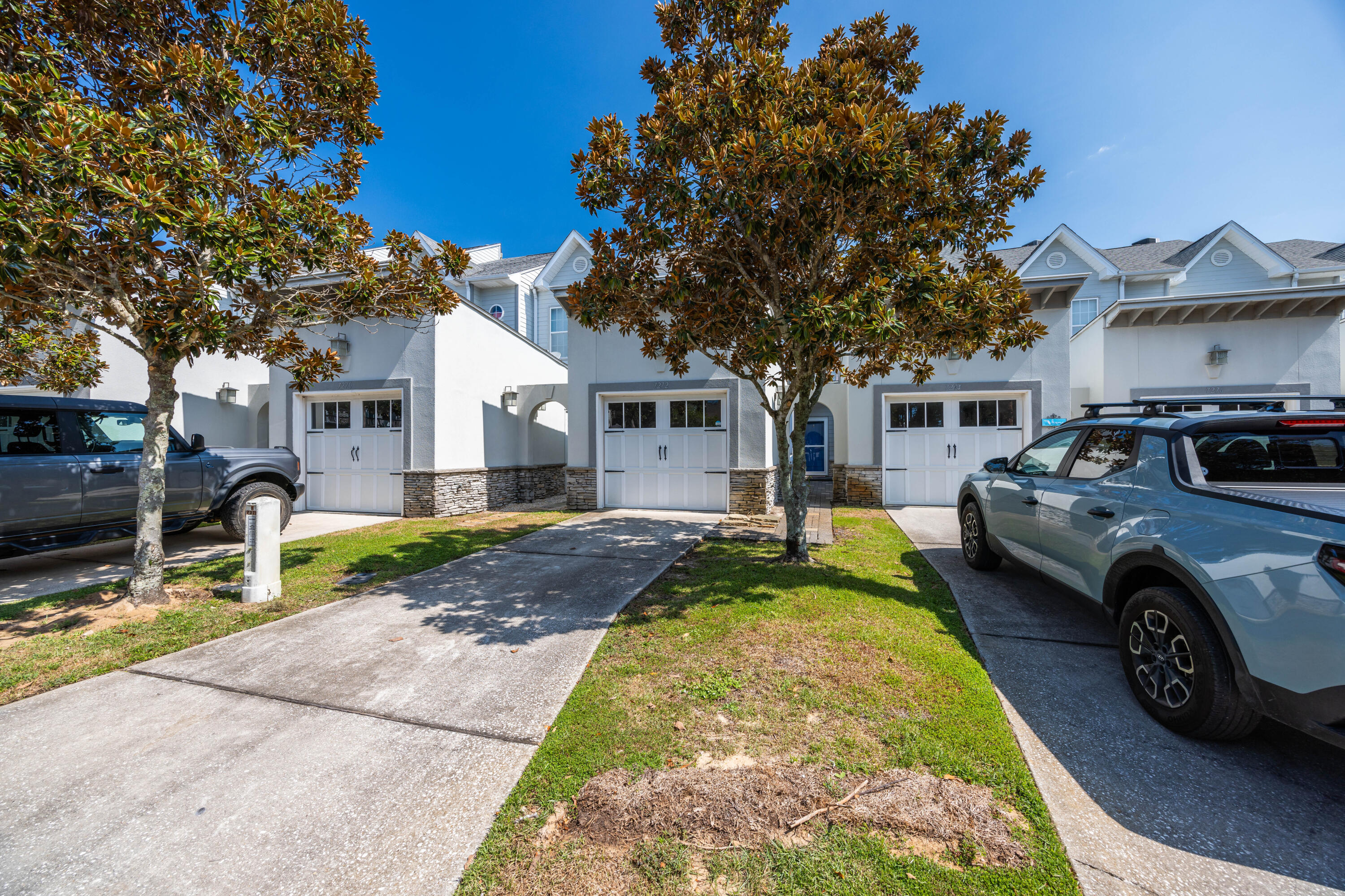HIDDEN BAY VILLAGE PH 2 - Residential
