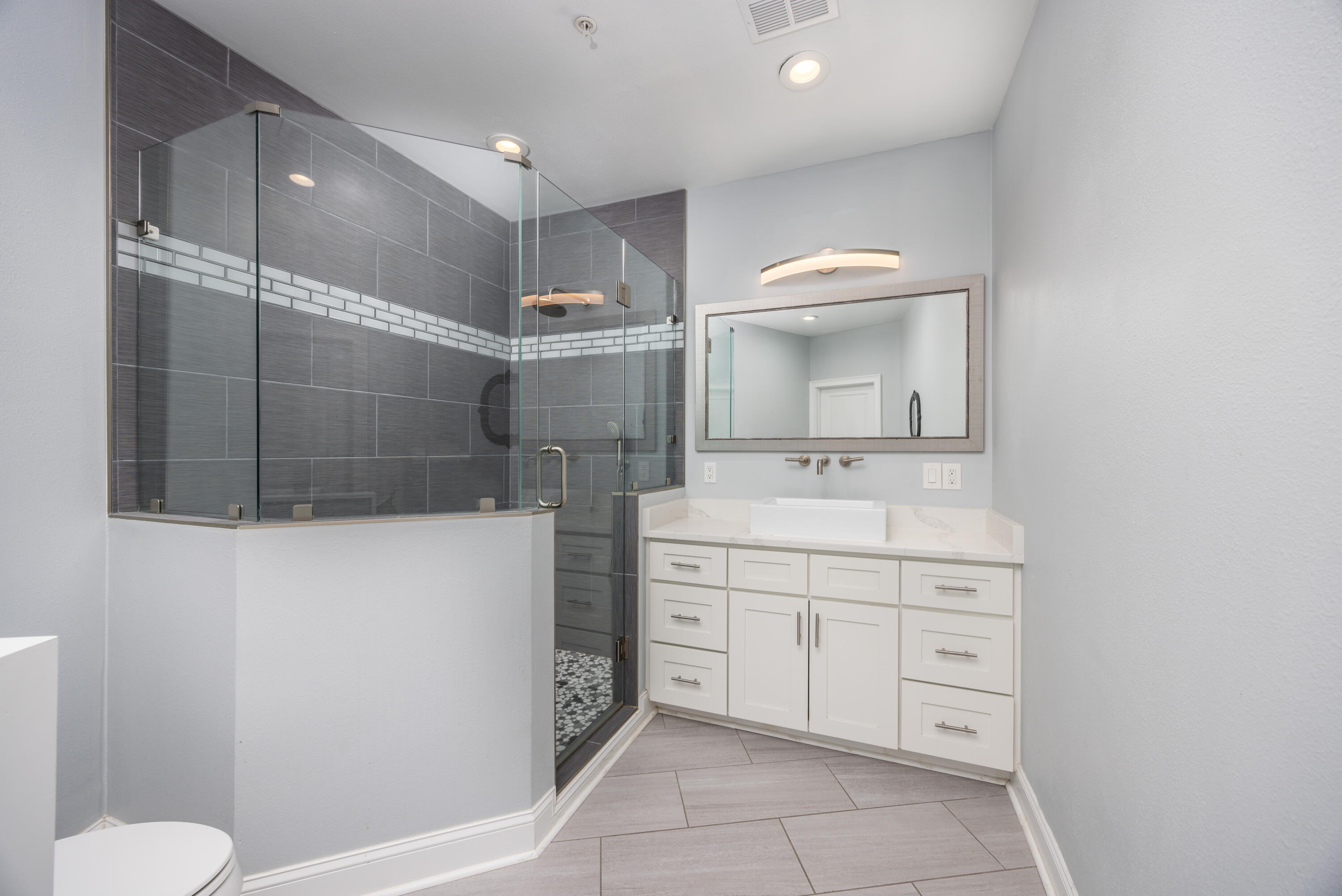 HIDDEN BAY VILLAGE PH 2 - Residential