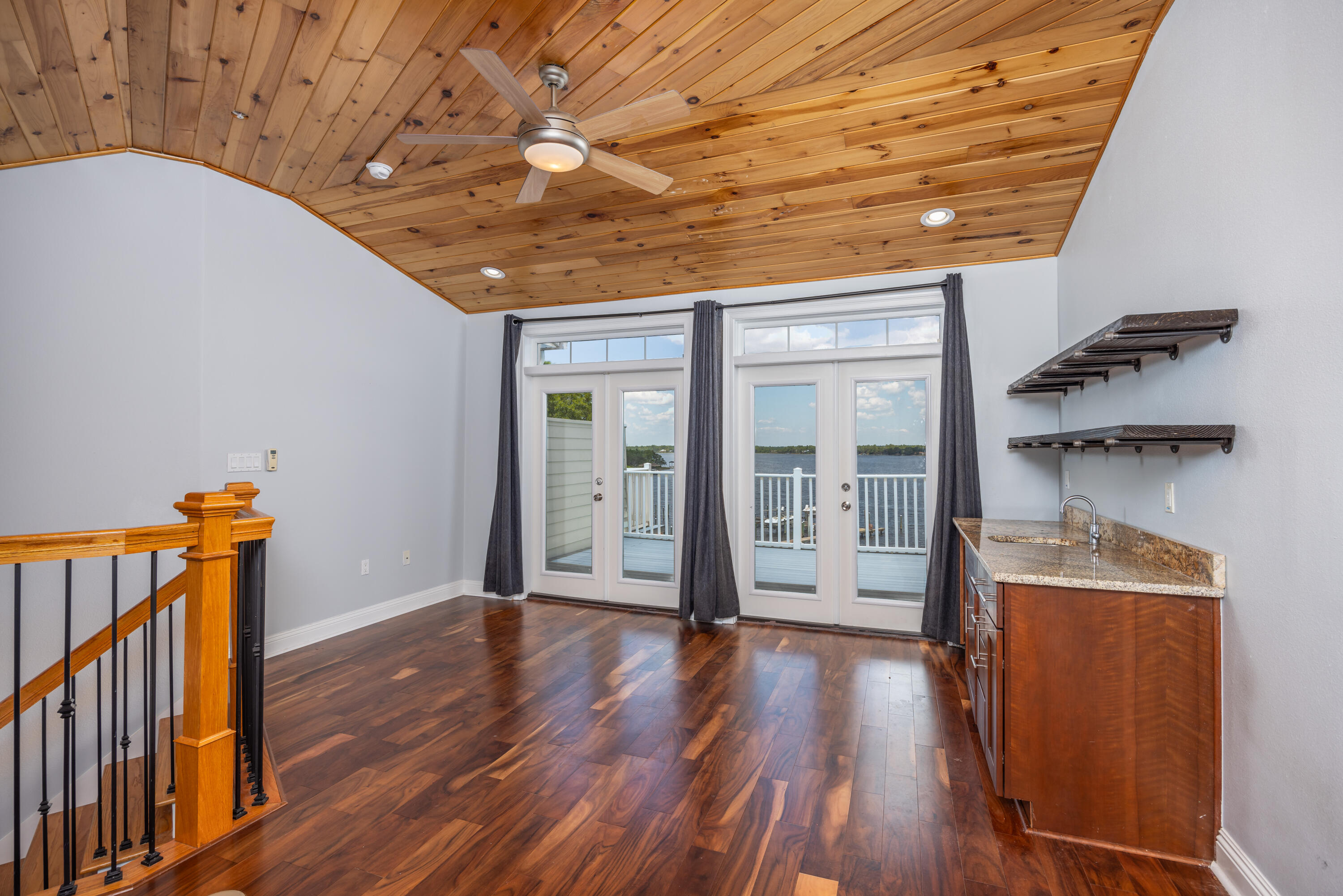 HIDDEN BAY VILLAGE PH 2 - Residential