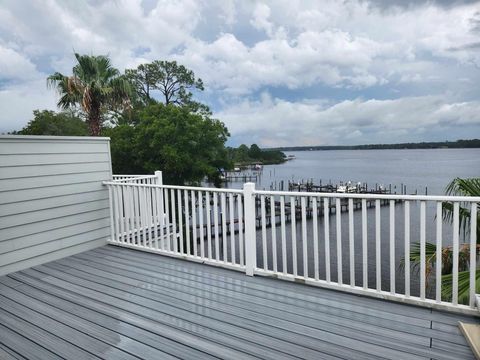 A home in Navarre