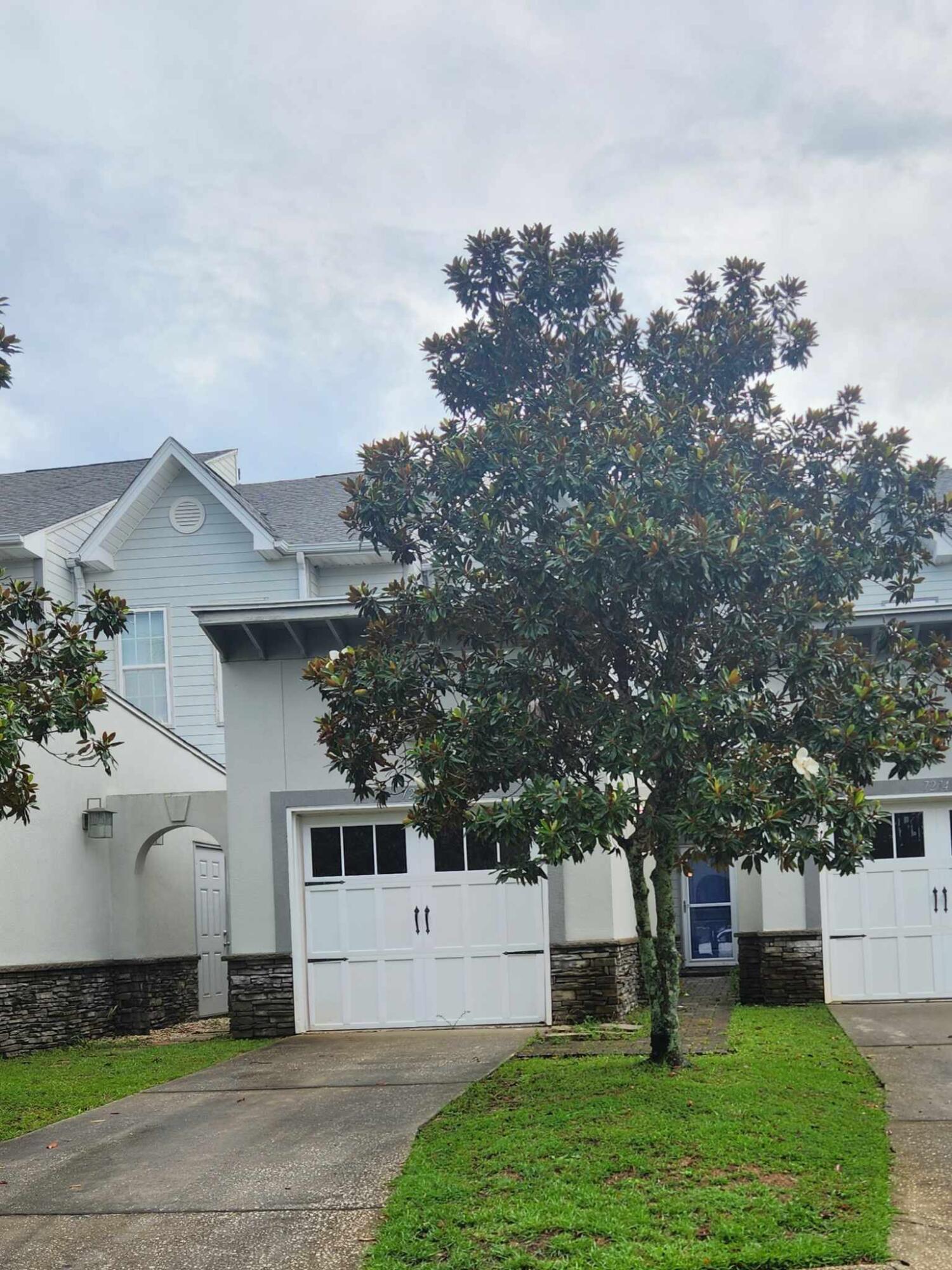 HIDDEN BAY VILLAGE PH 2 - Residential