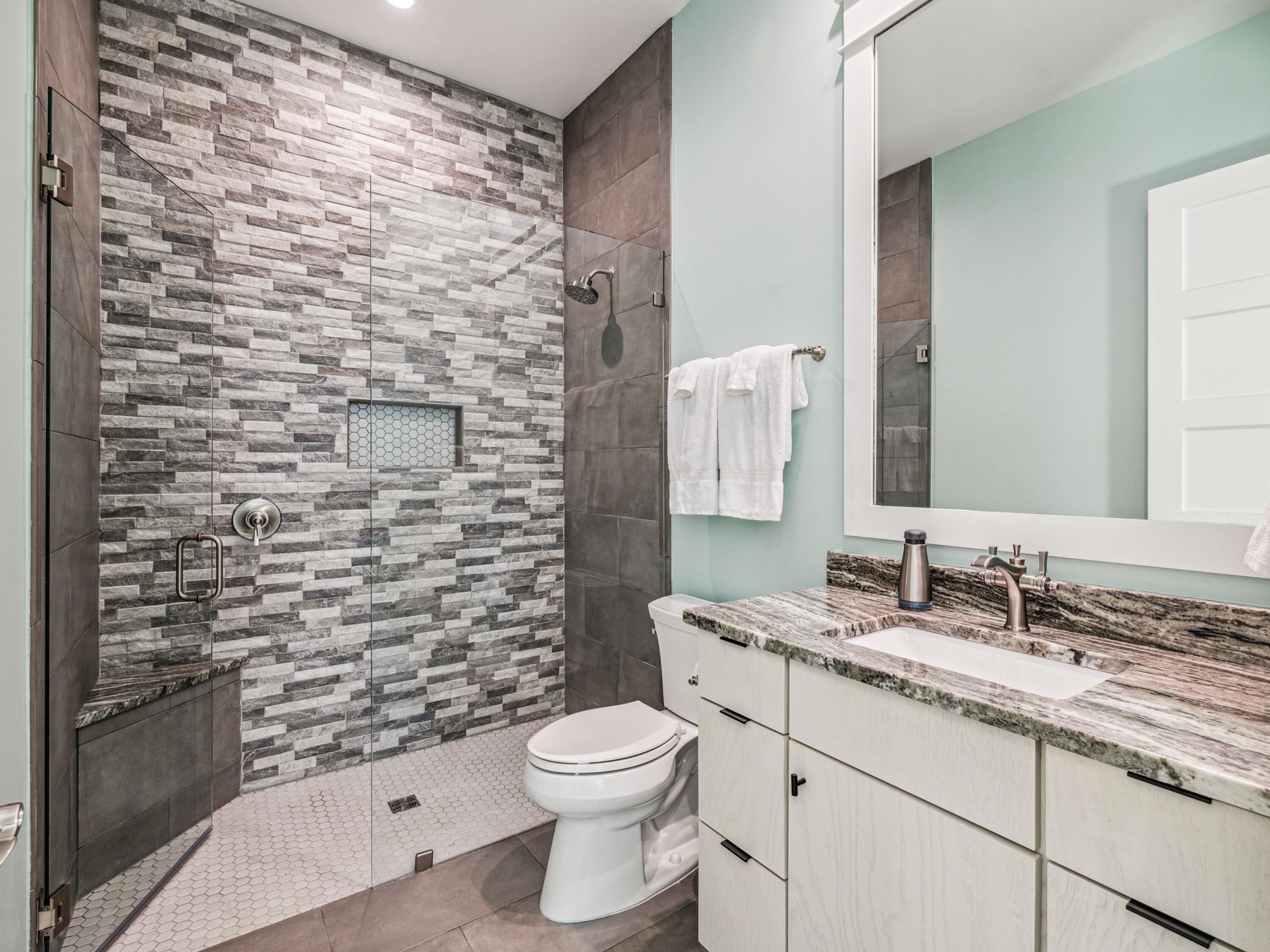 BAY GROVE - Residential