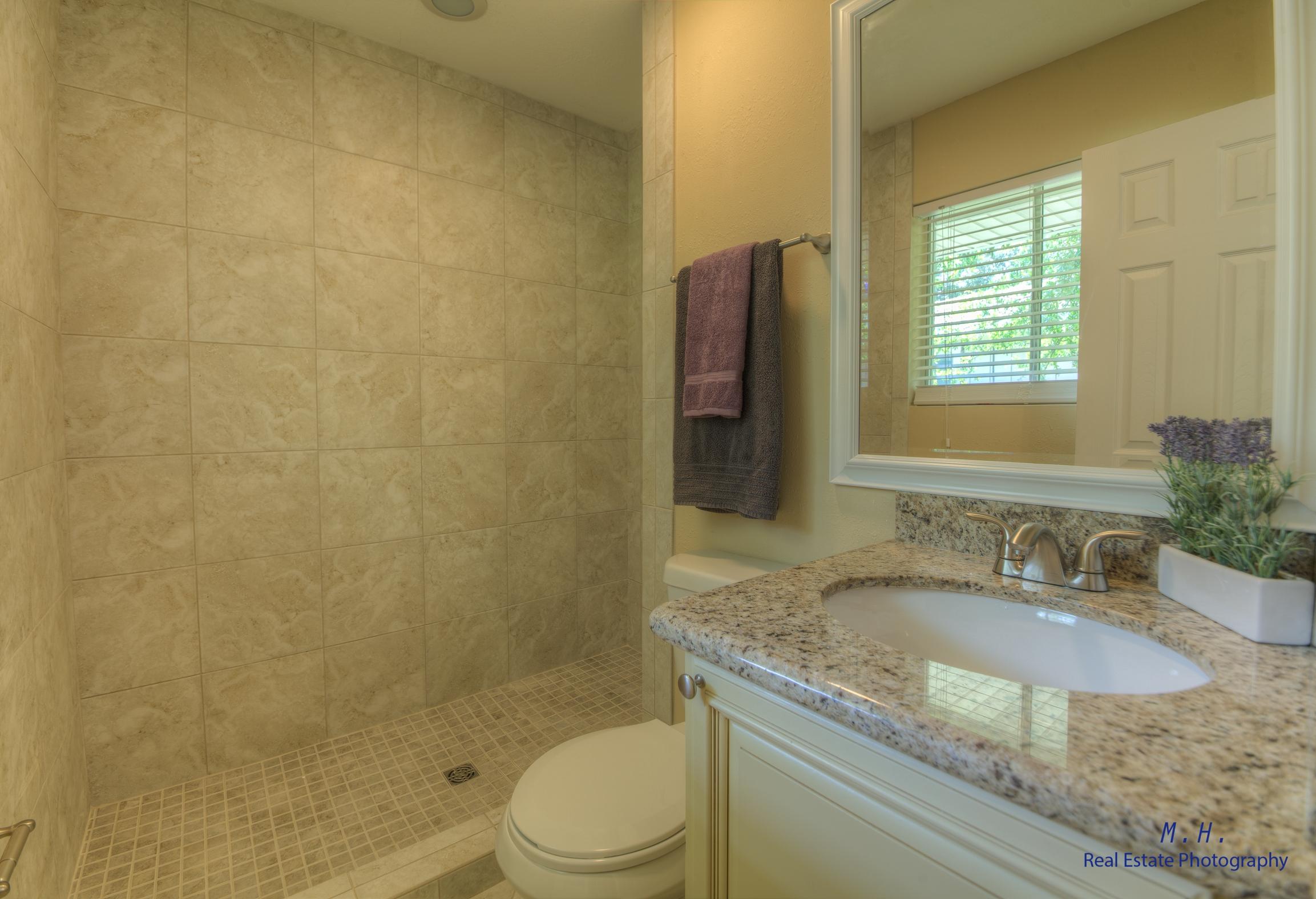 COLONY ESTATES - Residential