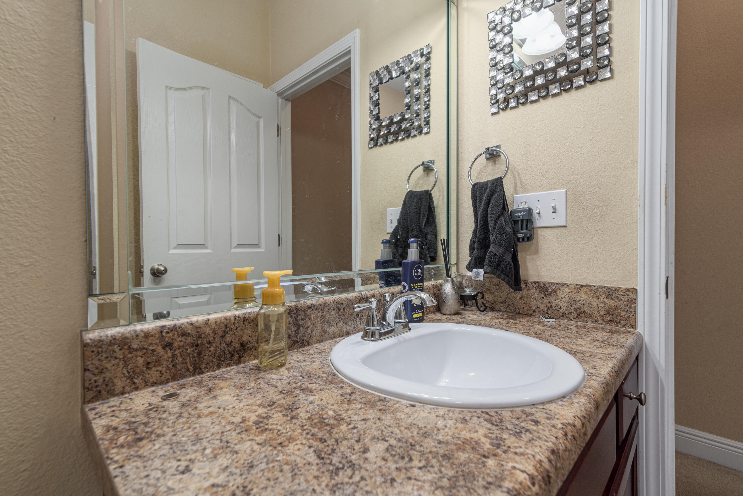 ROLLING RIDGE - Residential