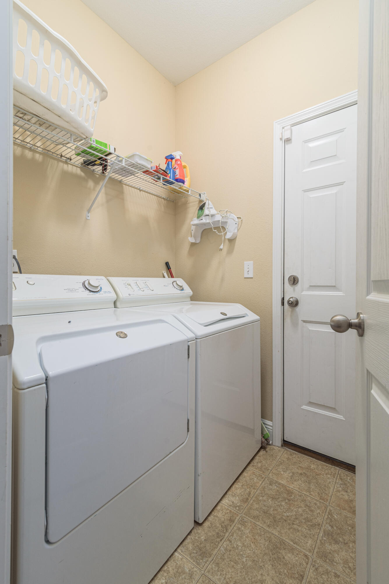 ROLLING RIDGE - Residential