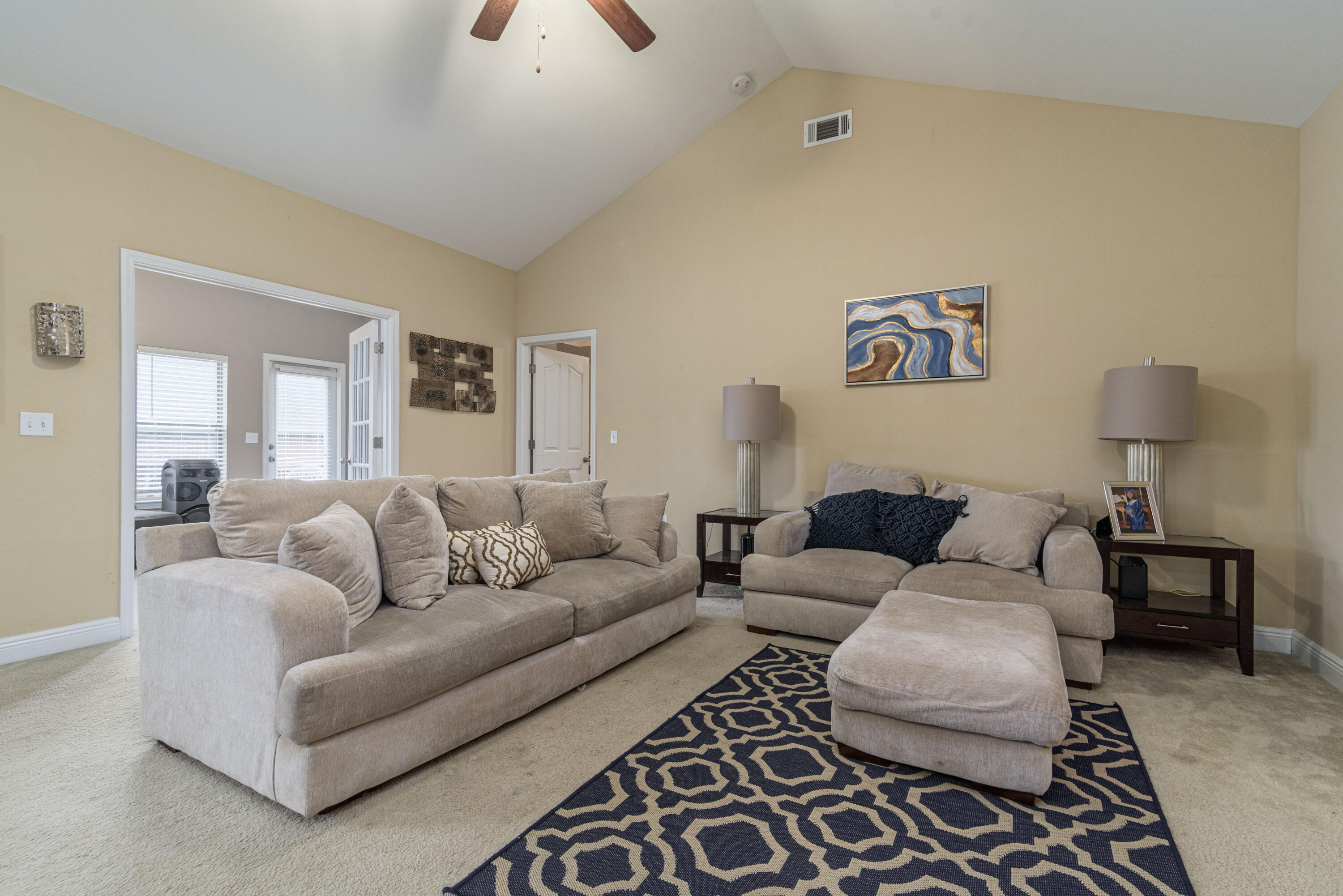 ROLLING RIDGE - Residential