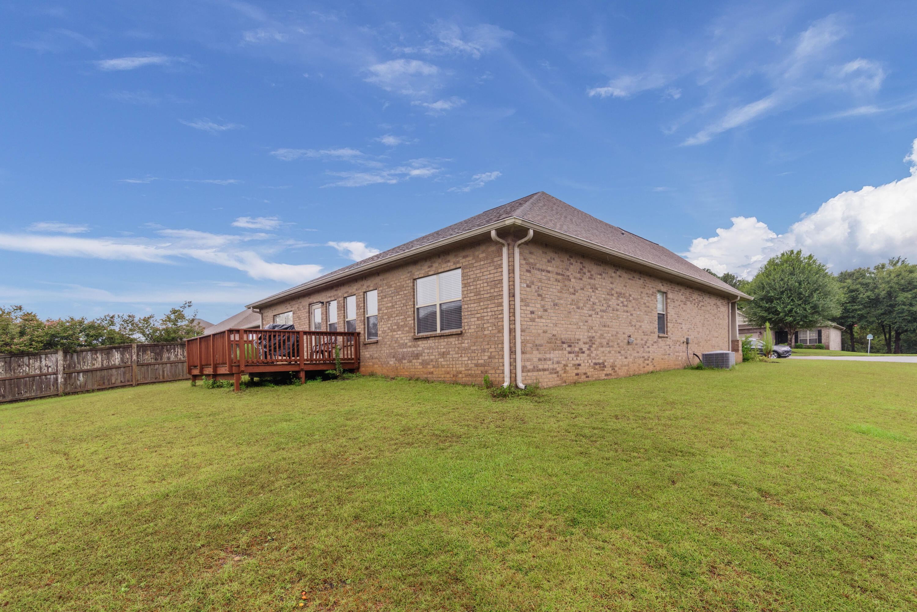 ROLLING RIDGE - Residential