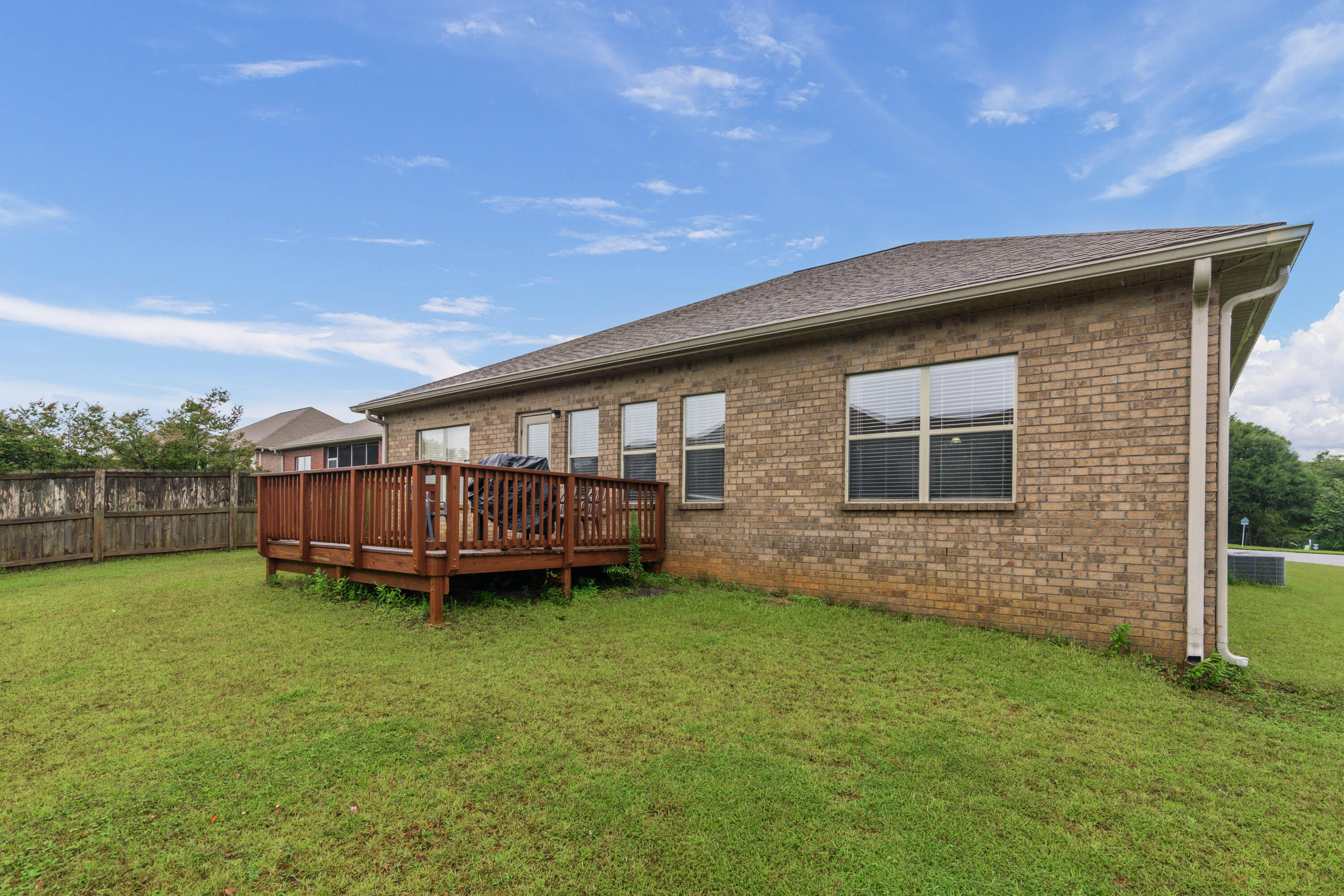 ROLLING RIDGE - Residential