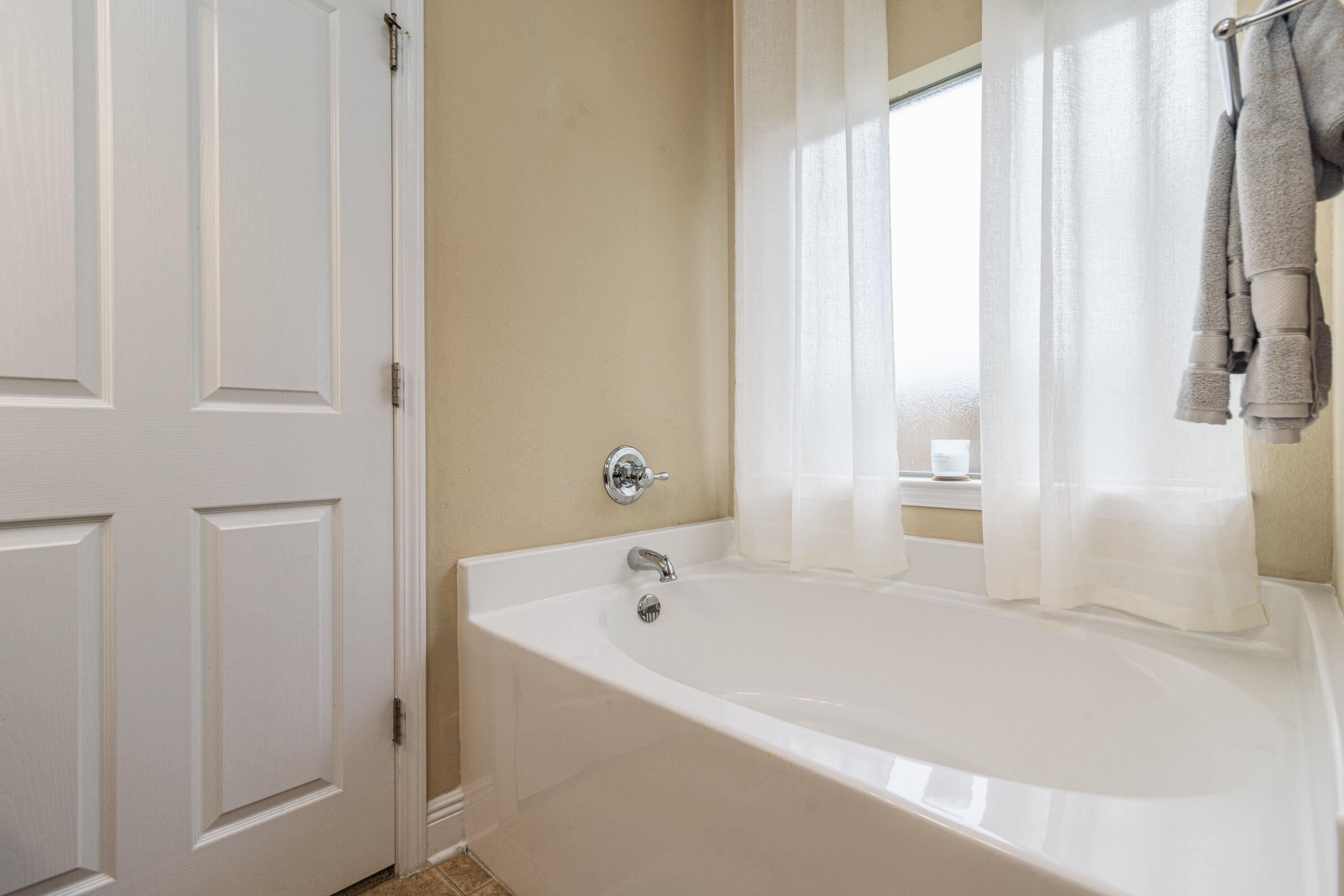 ROLLING RIDGE - Residential