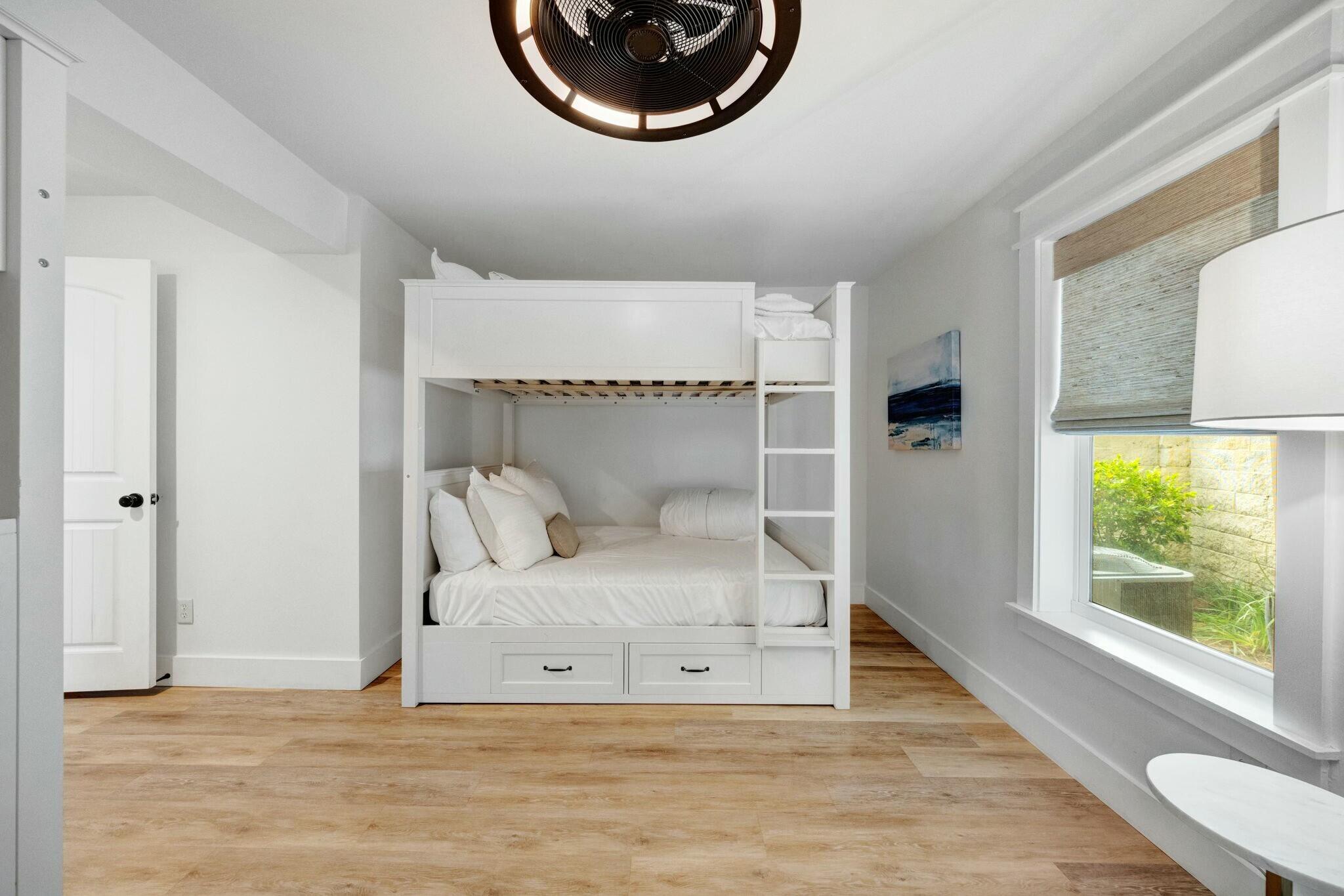 CAMP CREEK LAKE - Residential