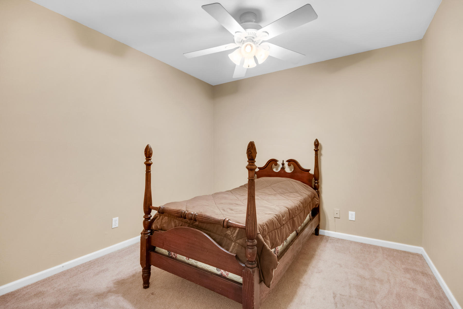 ELLIOTTS POINT 10TH ADDN - Residential