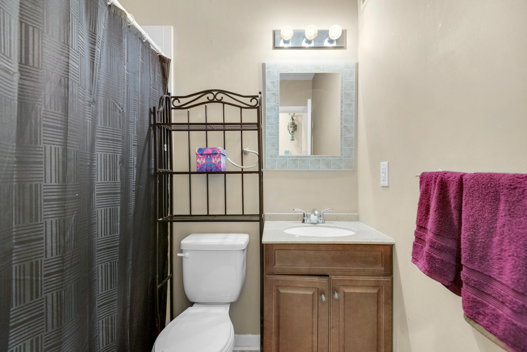 ELLIOTTS POINT 10TH ADDN - Residential