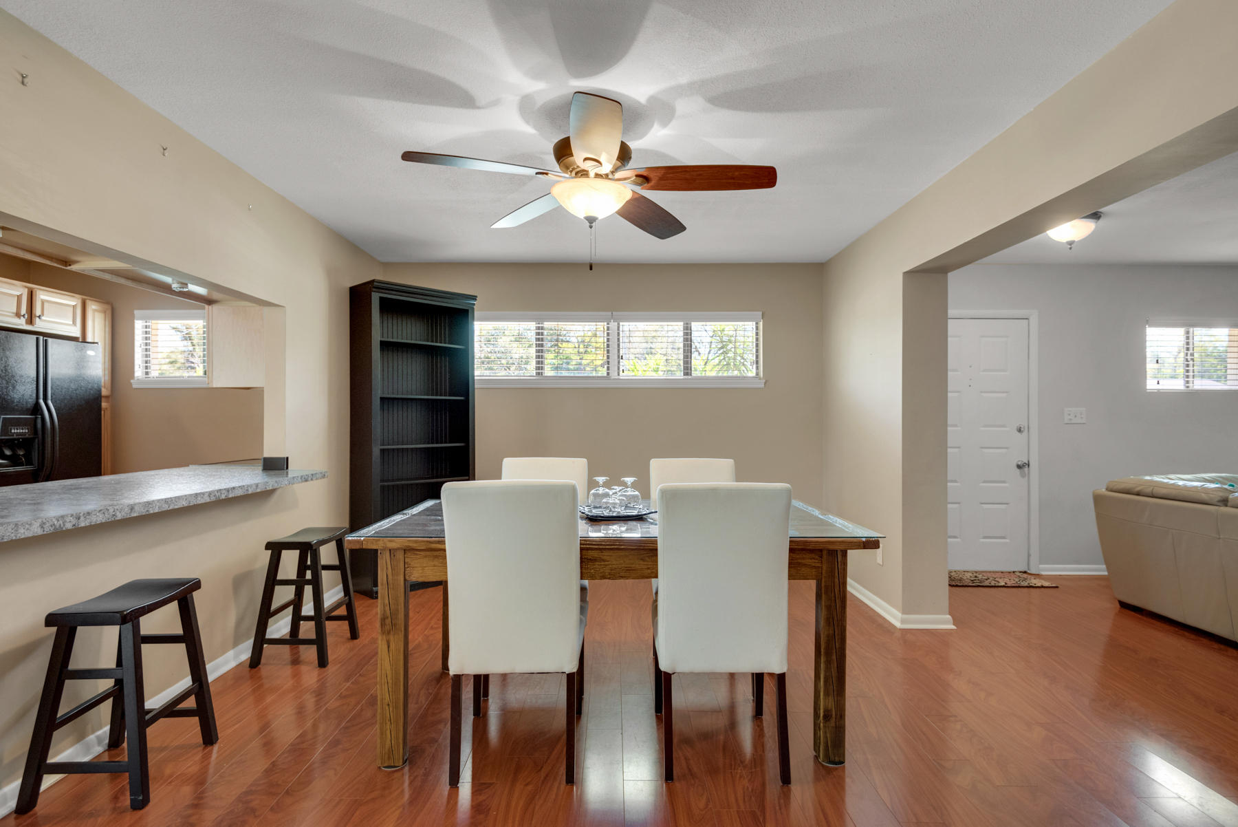 ELLIOTTS POINT 10TH ADDN - Residential