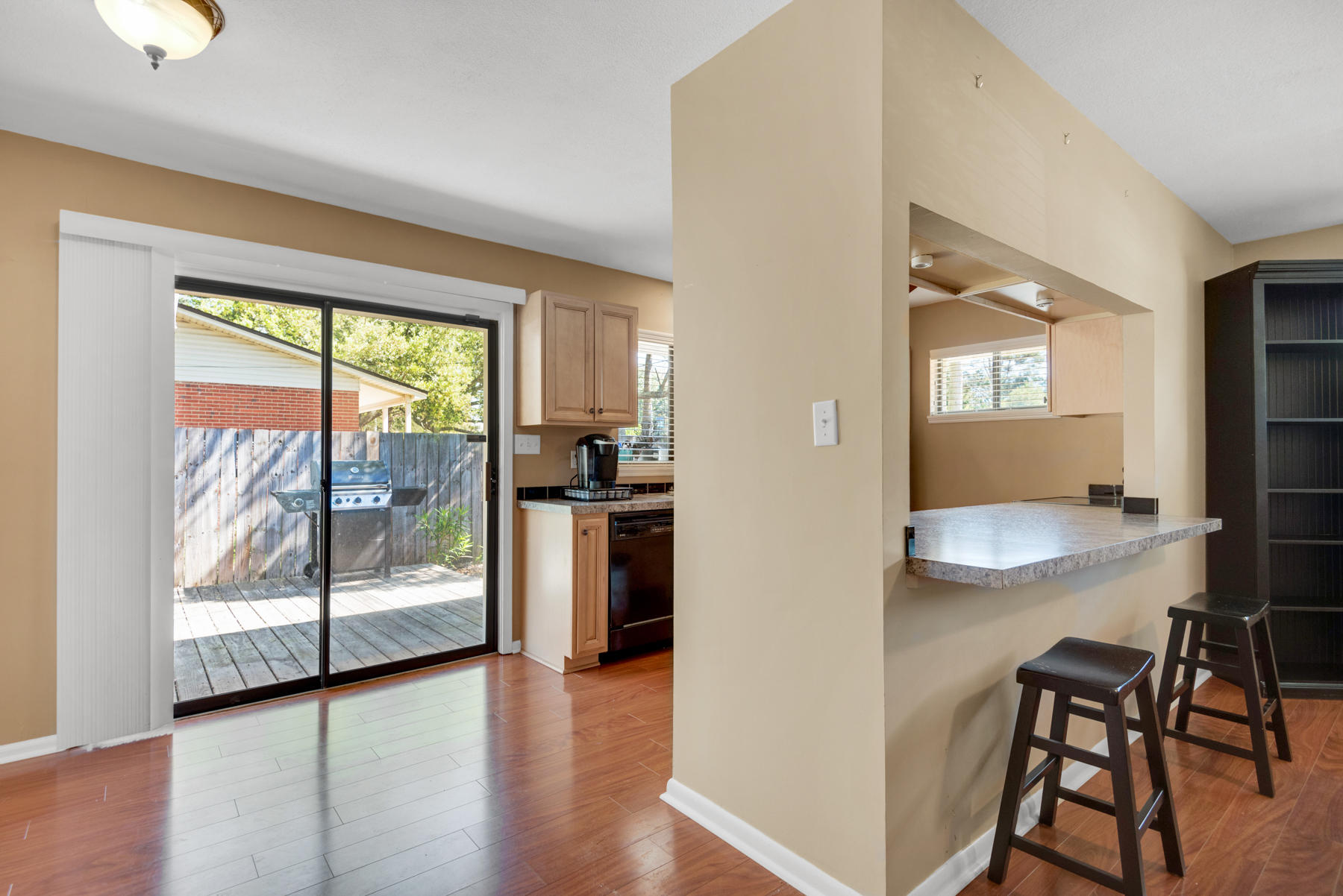 ELLIOTTS POINT 10TH ADDN - Residential