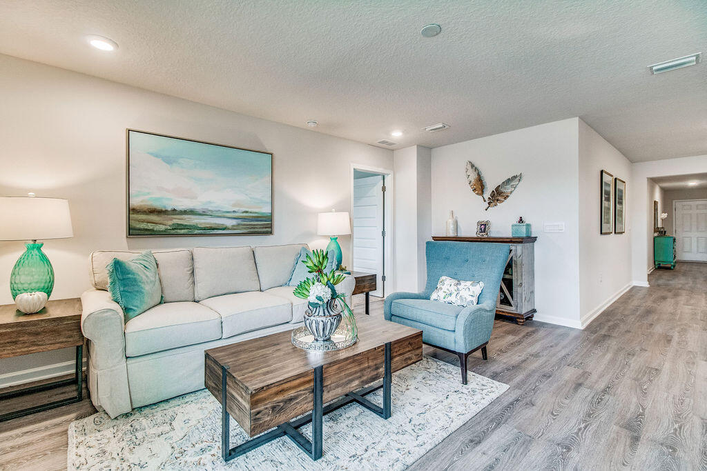 HOMEWOOD EST - Residential