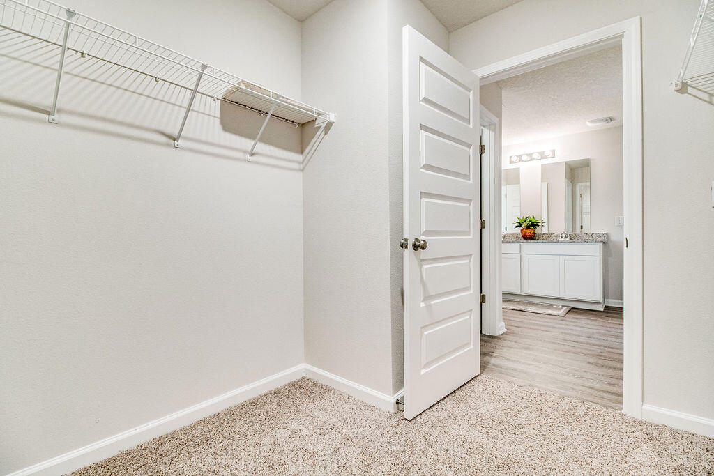 HOMEWOOD EST - Residential