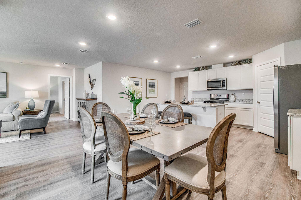 HOMEWOOD EST - Residential