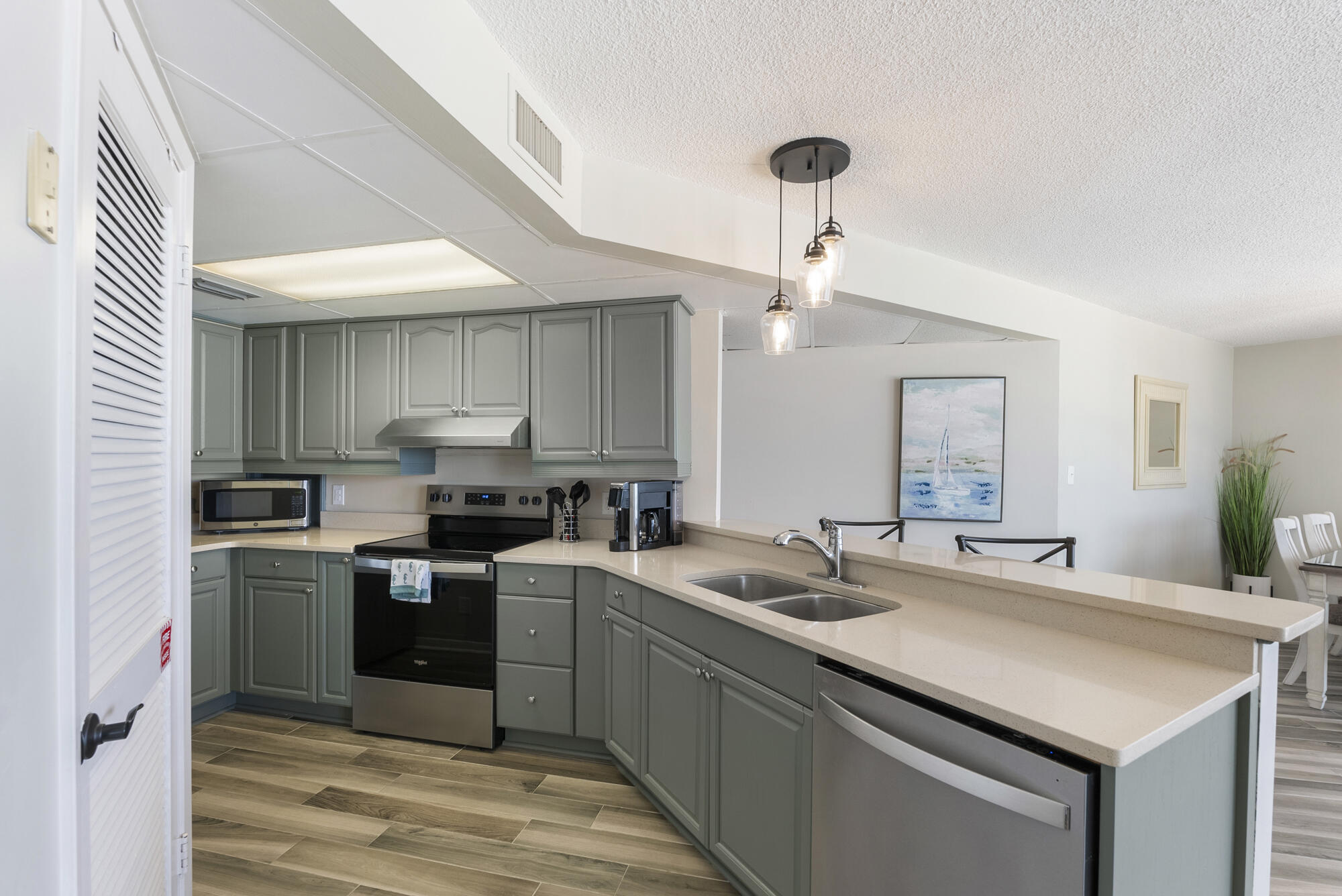 Aquavista Condo - Residential