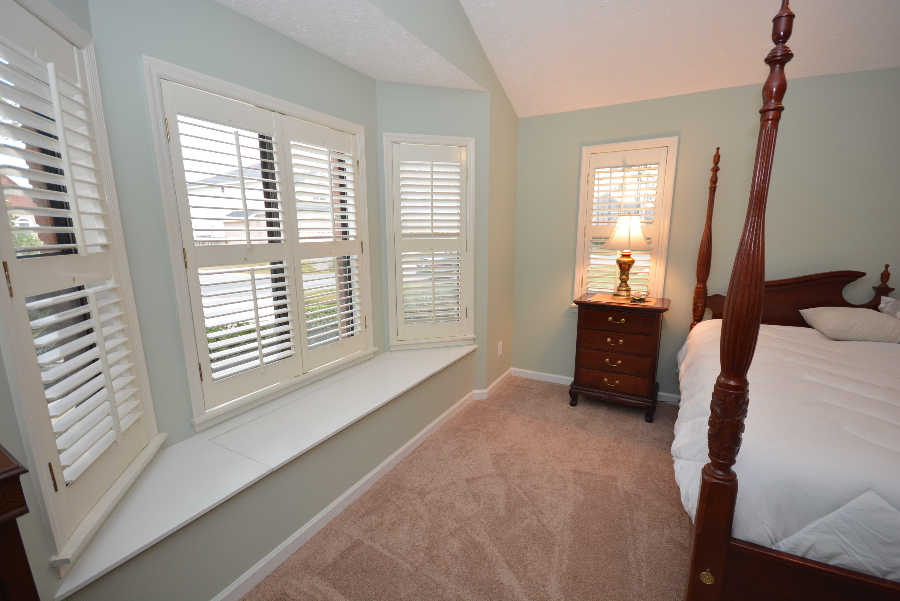 COLONY CLUB HARBOUR PH 2 - Residential