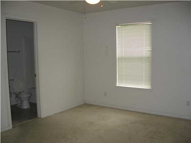 CLASSIC MANOR - Residential Lease