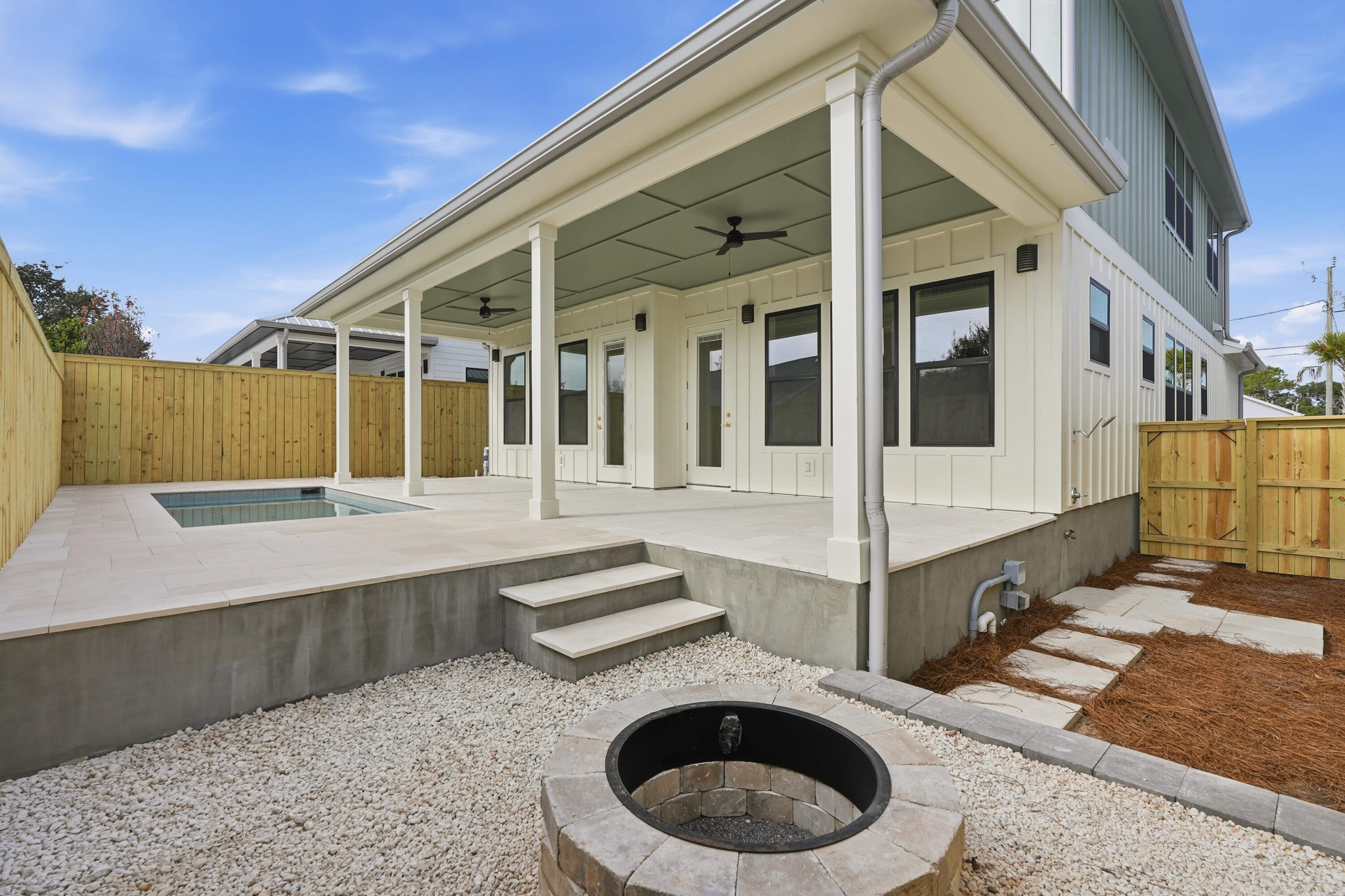 Riviera Beach - Residential