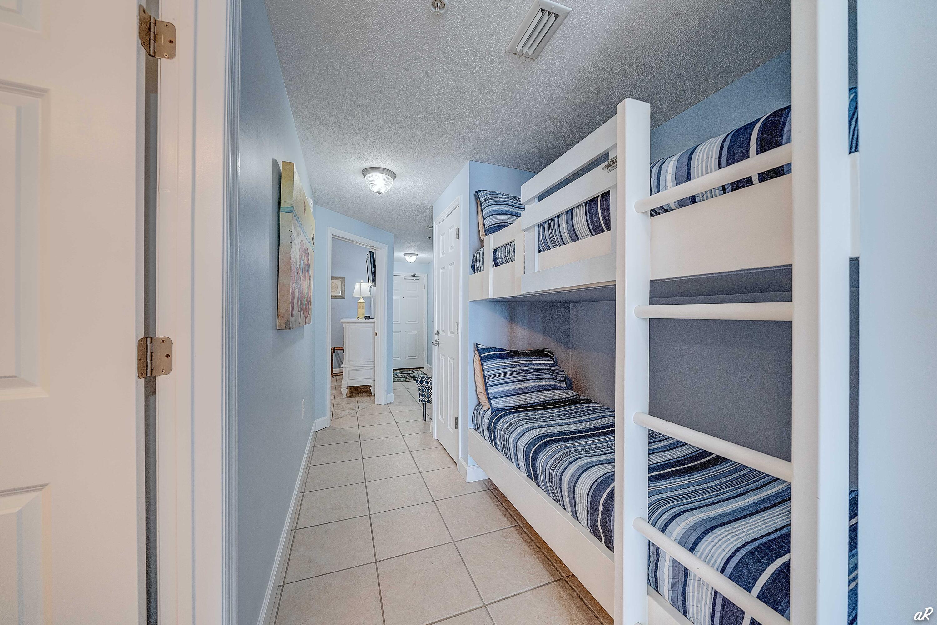 SEYCHELLES RESORT CONDO - Residential